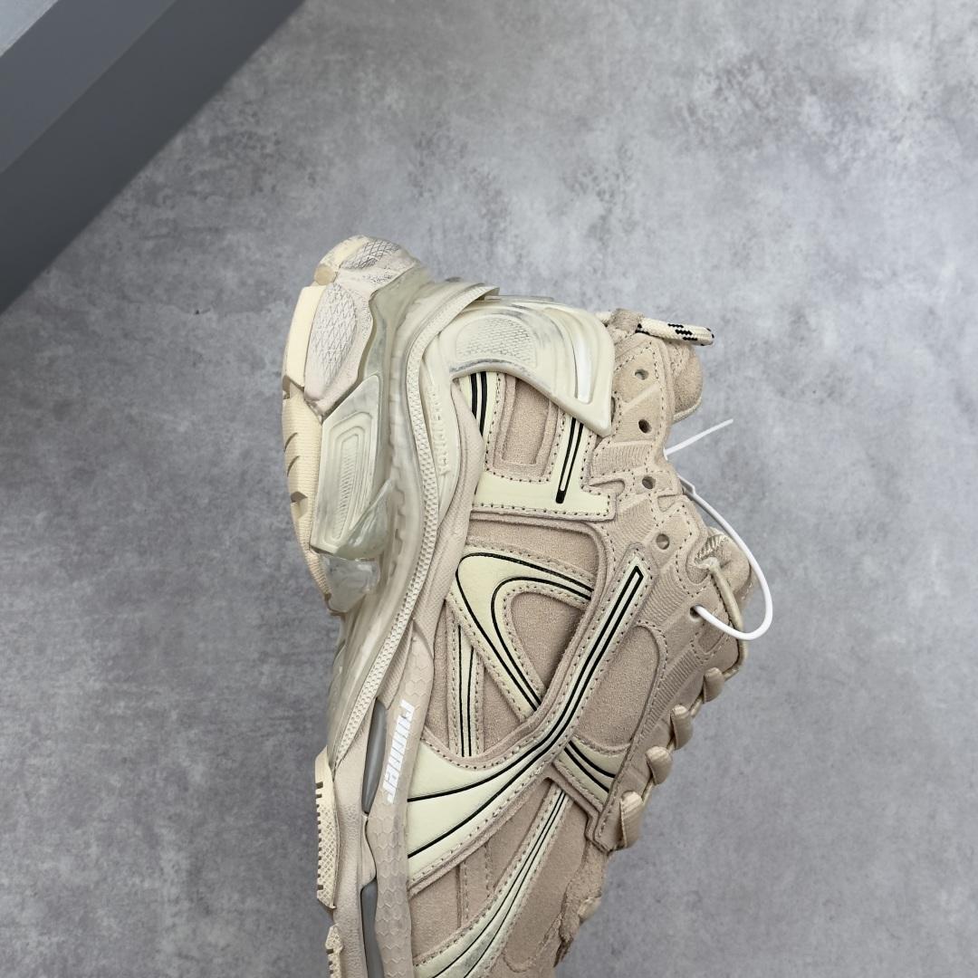 Balenciaga Runner Sneakers - EUR FASHION