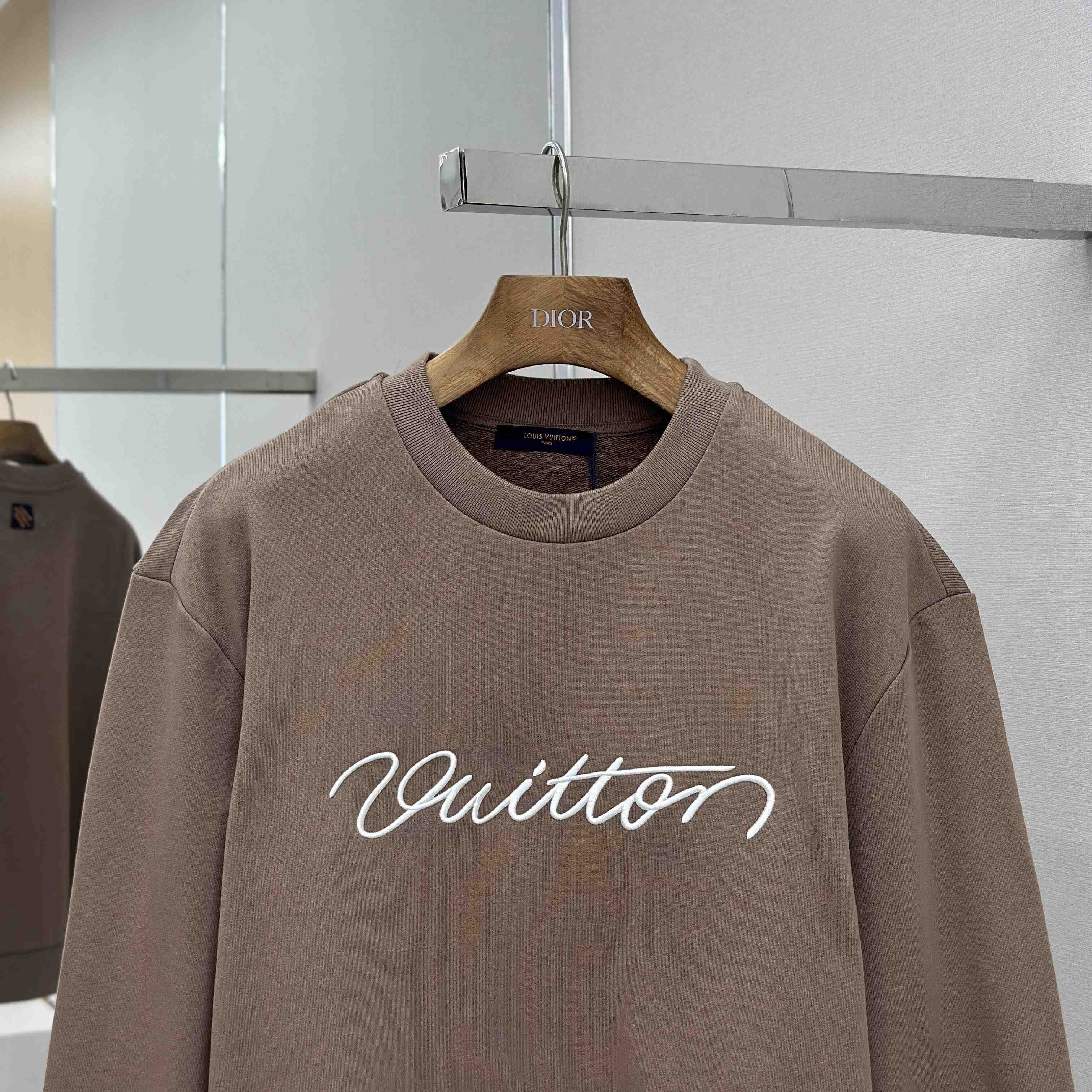 Louis Vuitton Embroidered Cotton Crewneck   1AHEFU - EUR FASHION
