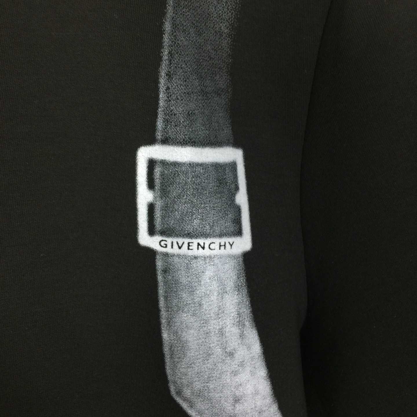 Givenchy T-shirt In Cotton - EUR FASHION