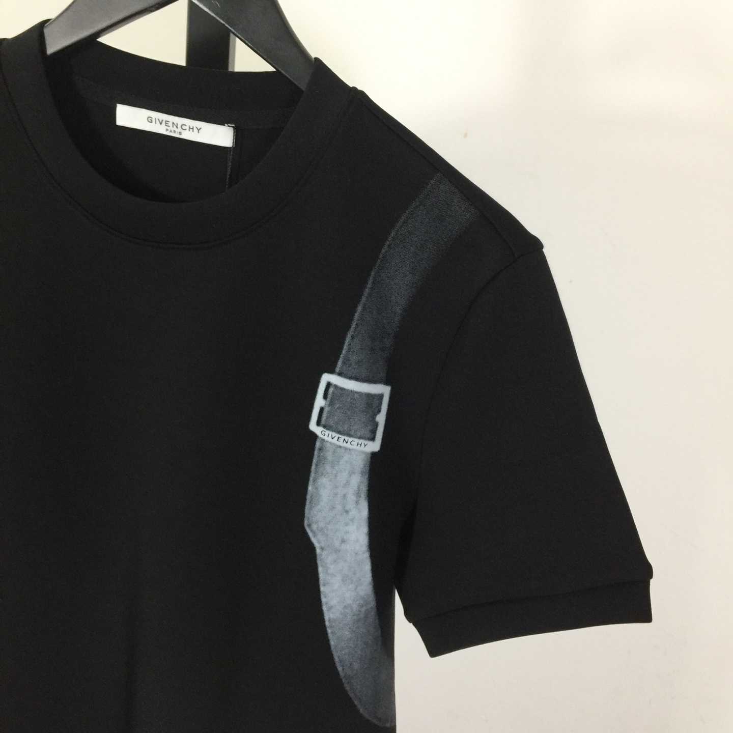 Givenchy T-shirt In Cotton - EUR FASHION