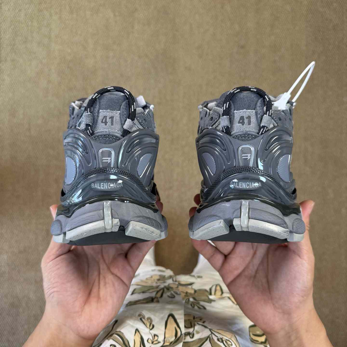 Balenciaga Runner Kith Four.Color  - EUR FASHION