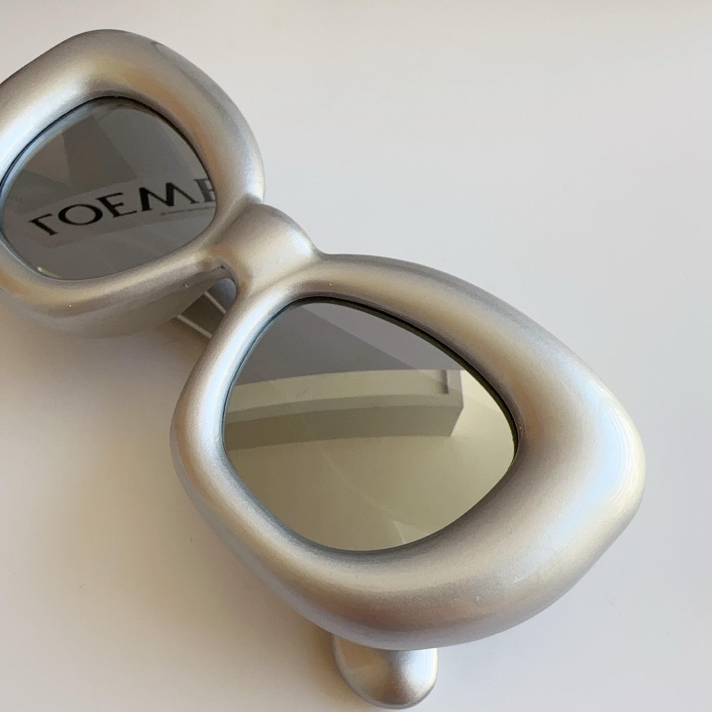 Loewe LW40100l Sunglasses  - EUR FASHION