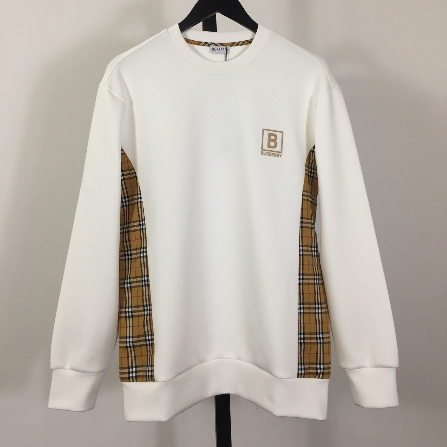  - EUR FASHION