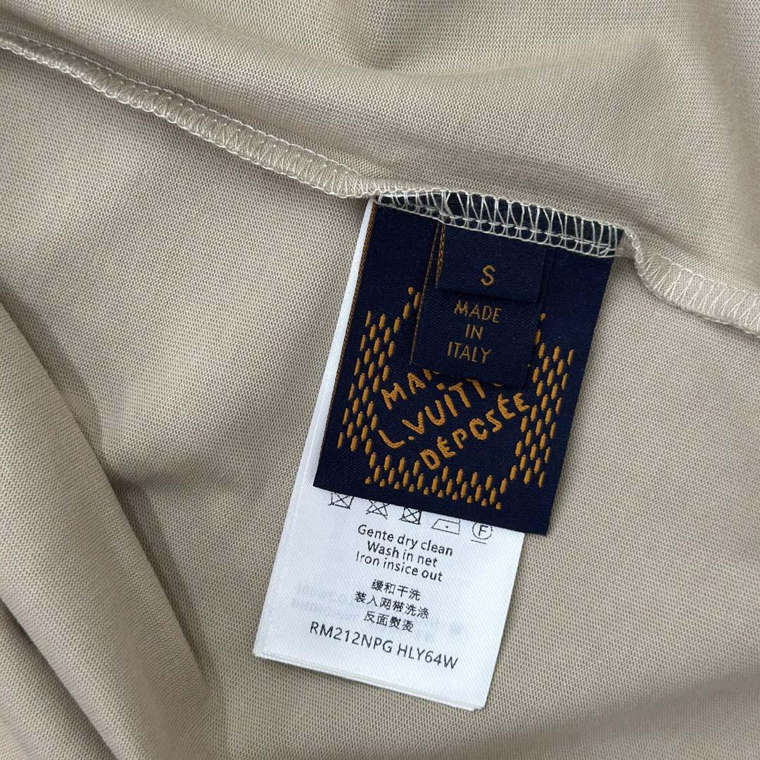 Louis Vuitton Embossed LV T-Shirt - EUR FASHION