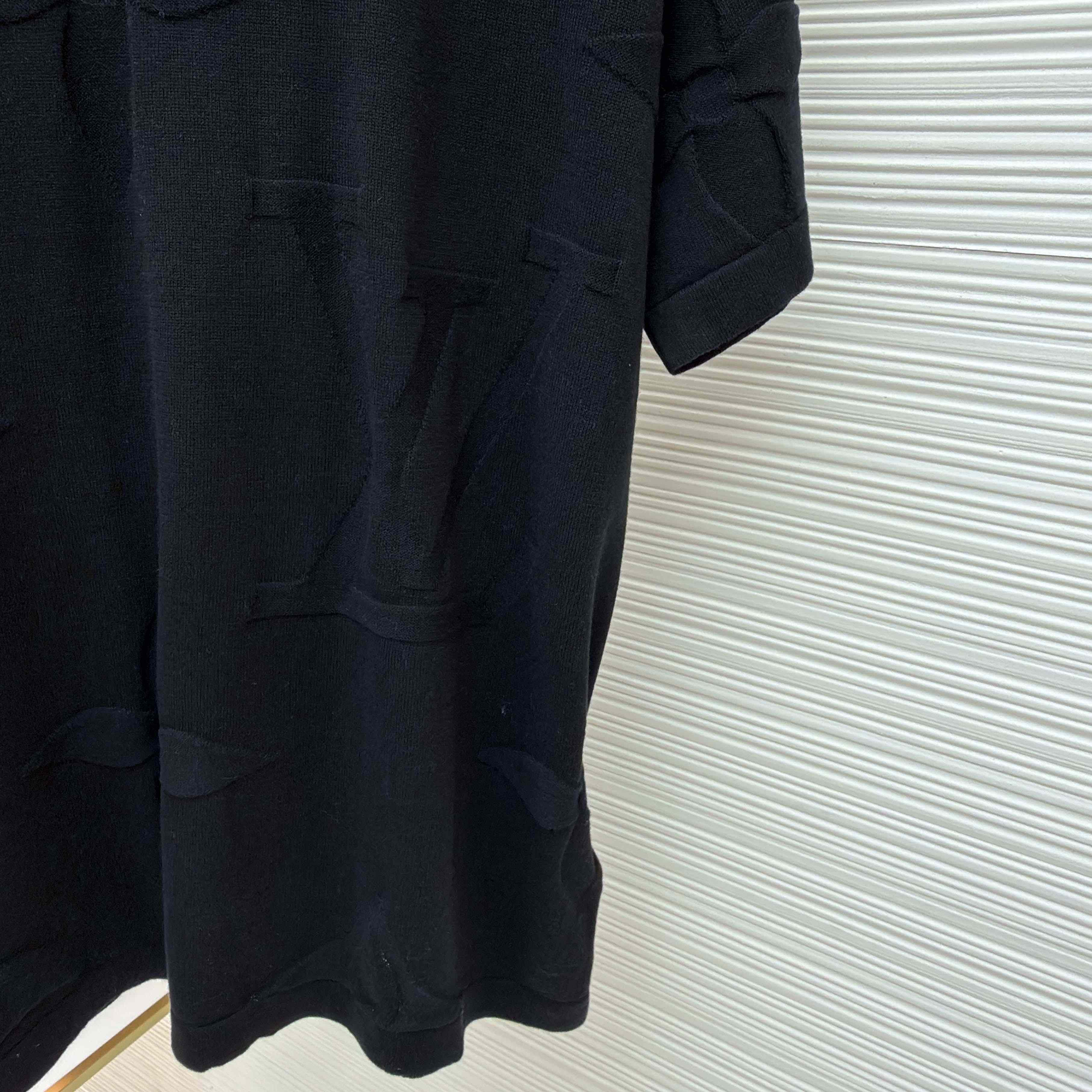 Louis Vuitton Monogram Short-Sleeved Cotton Crewneck    - EUR FASHION