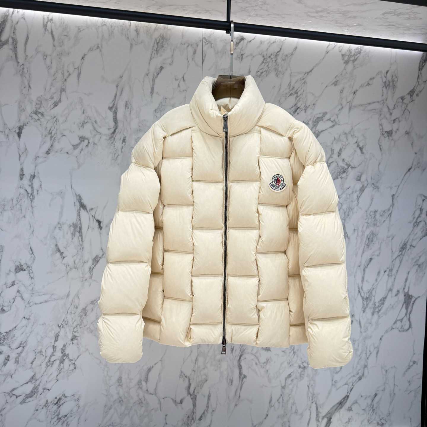 Moncler Short Down Jacket - EUR FASHION