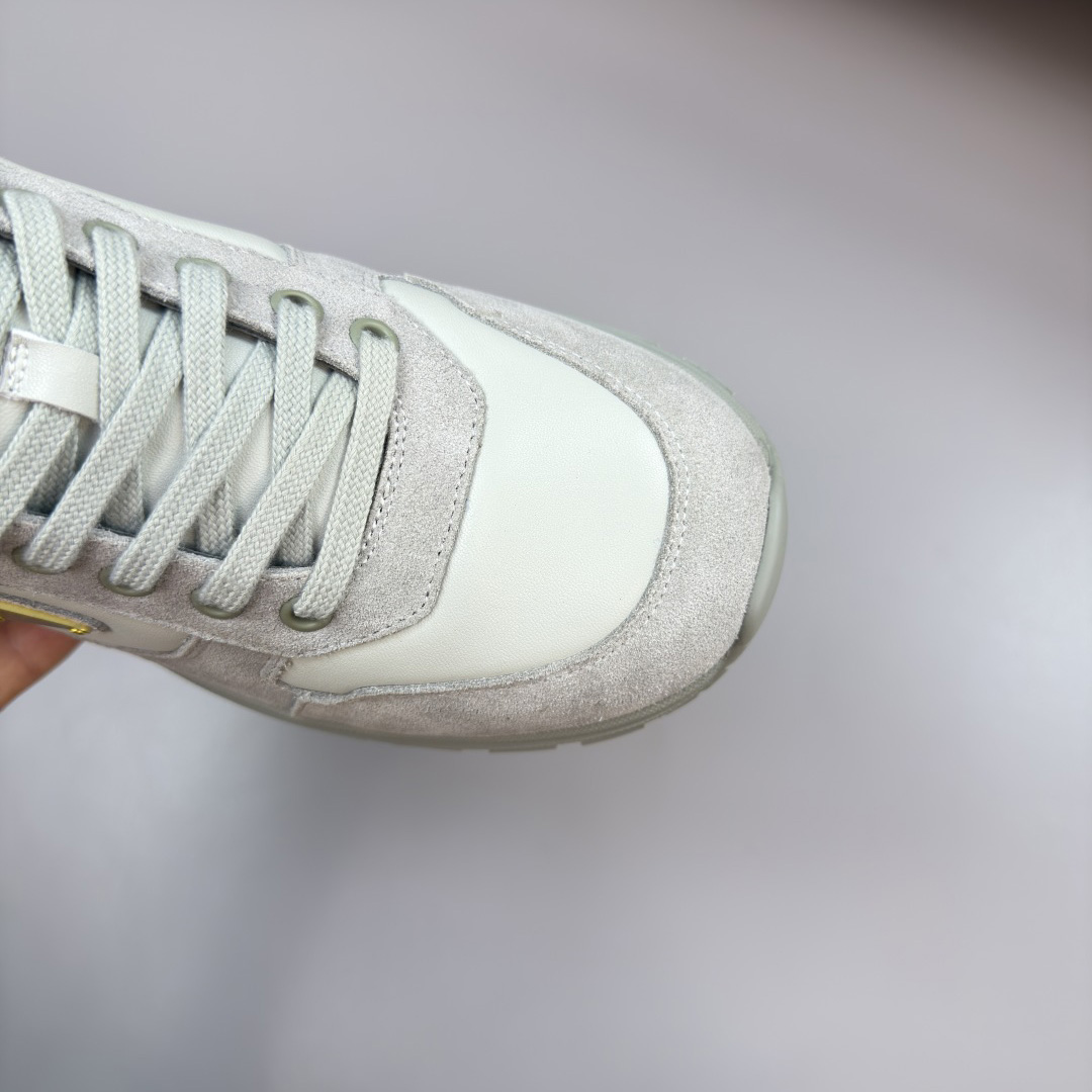 Prada Prax 2.0 Sneakers - EUR FASHION