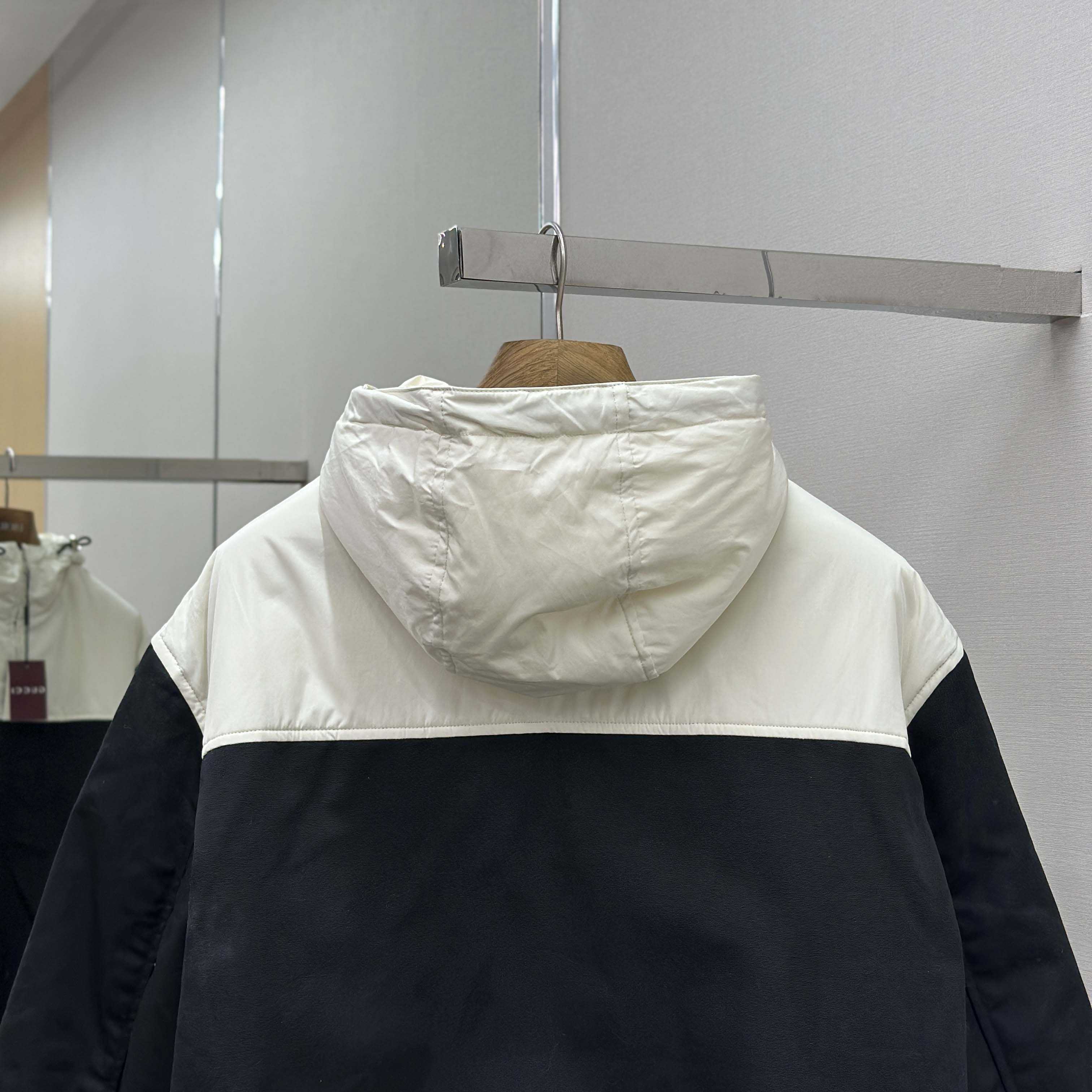 Gucci Canvas Hooded Jacket - EUR FASHION