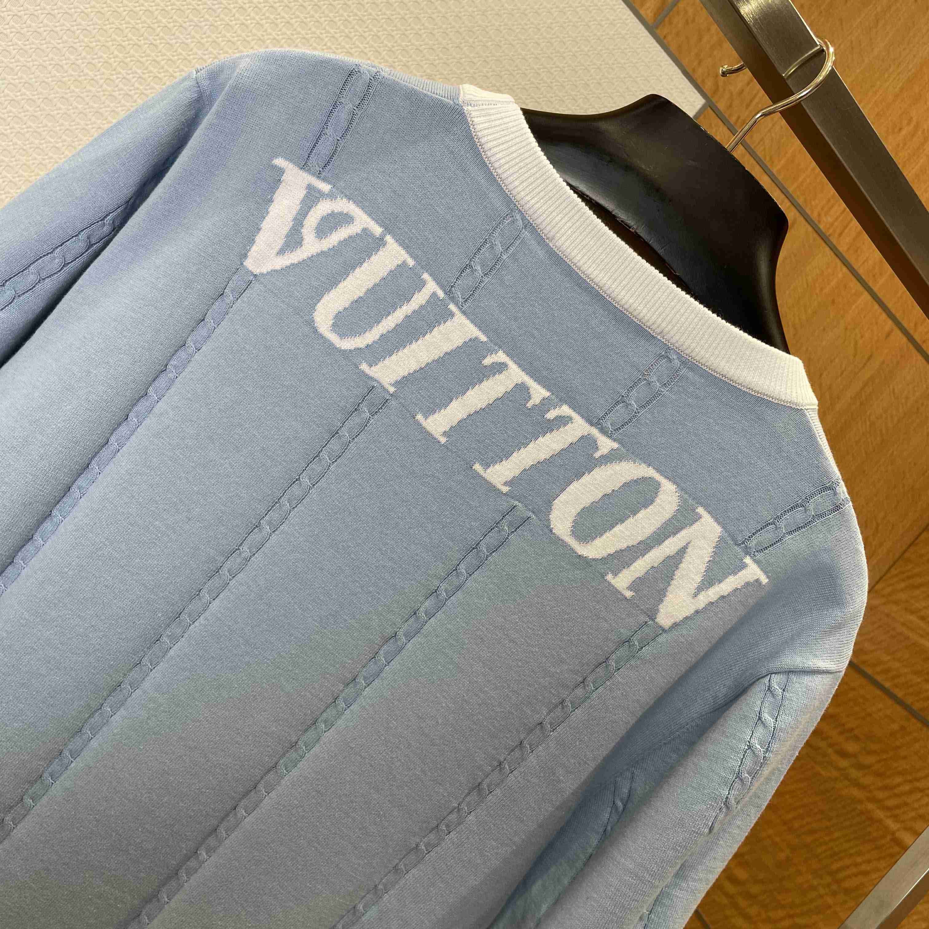 Louis Vuitton Silk-Cotton Short-Sleeved Crewneck   1AIJYJ - EUR FASHION