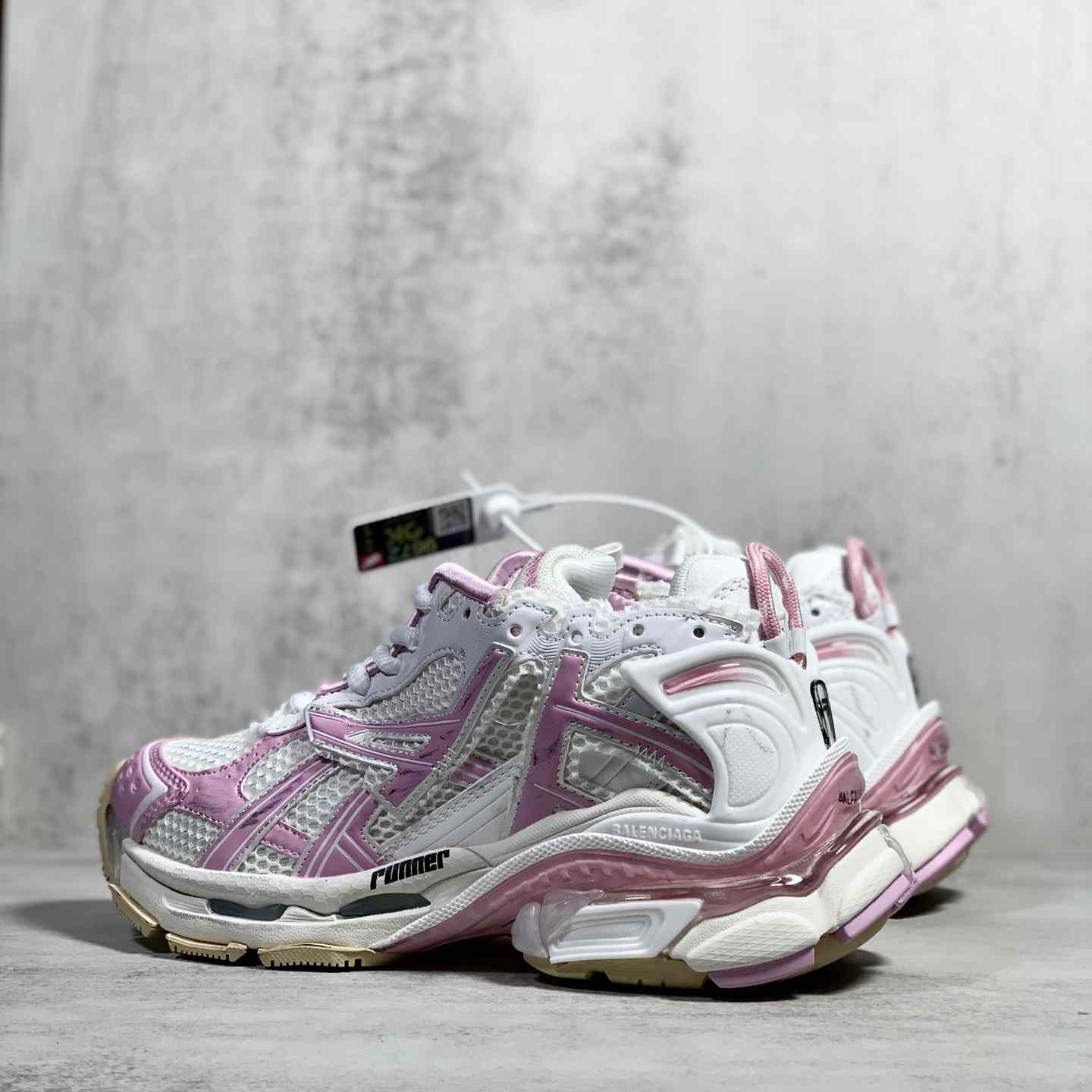 Balenciaga Runner Sneakers - EUR FASHION