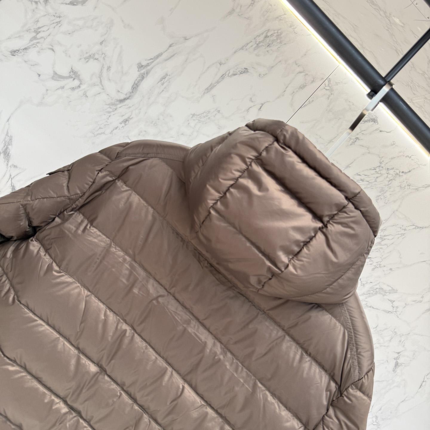 Moncler Galion Hooded Short Down Jacket - EUR FASHION