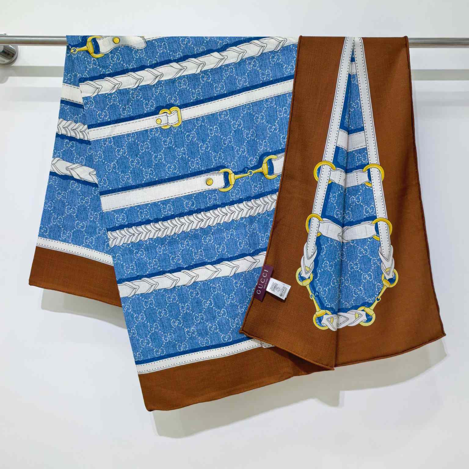 Gucci Printed Silk Twill Carré - EUR FASHION