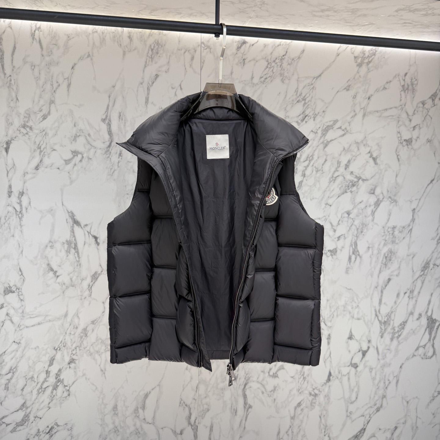 Moncler Down Vest - EUR FASHION