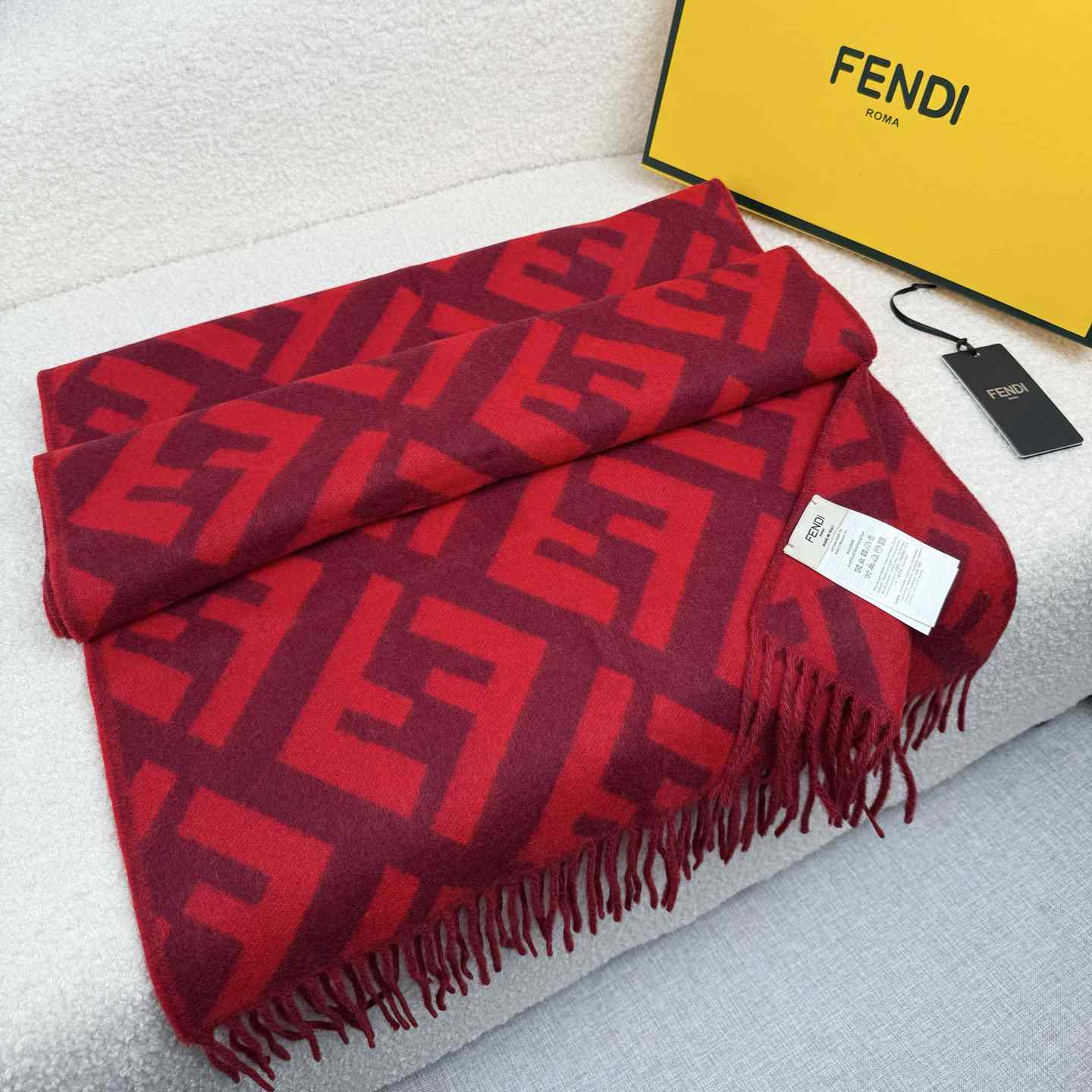 Fendi FF Scarf - EUR FASHION