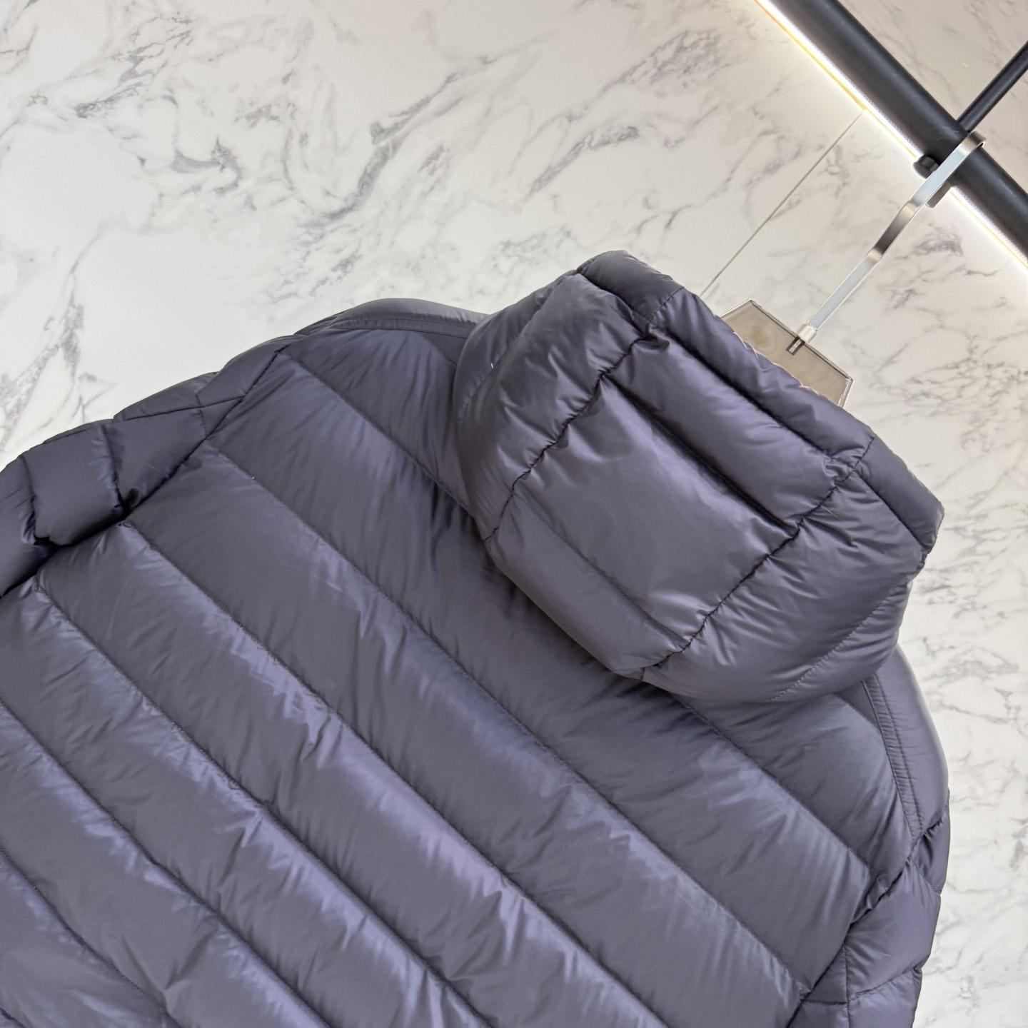 Moncler Galion Hooded Short Down Jacket - EUR FASHION