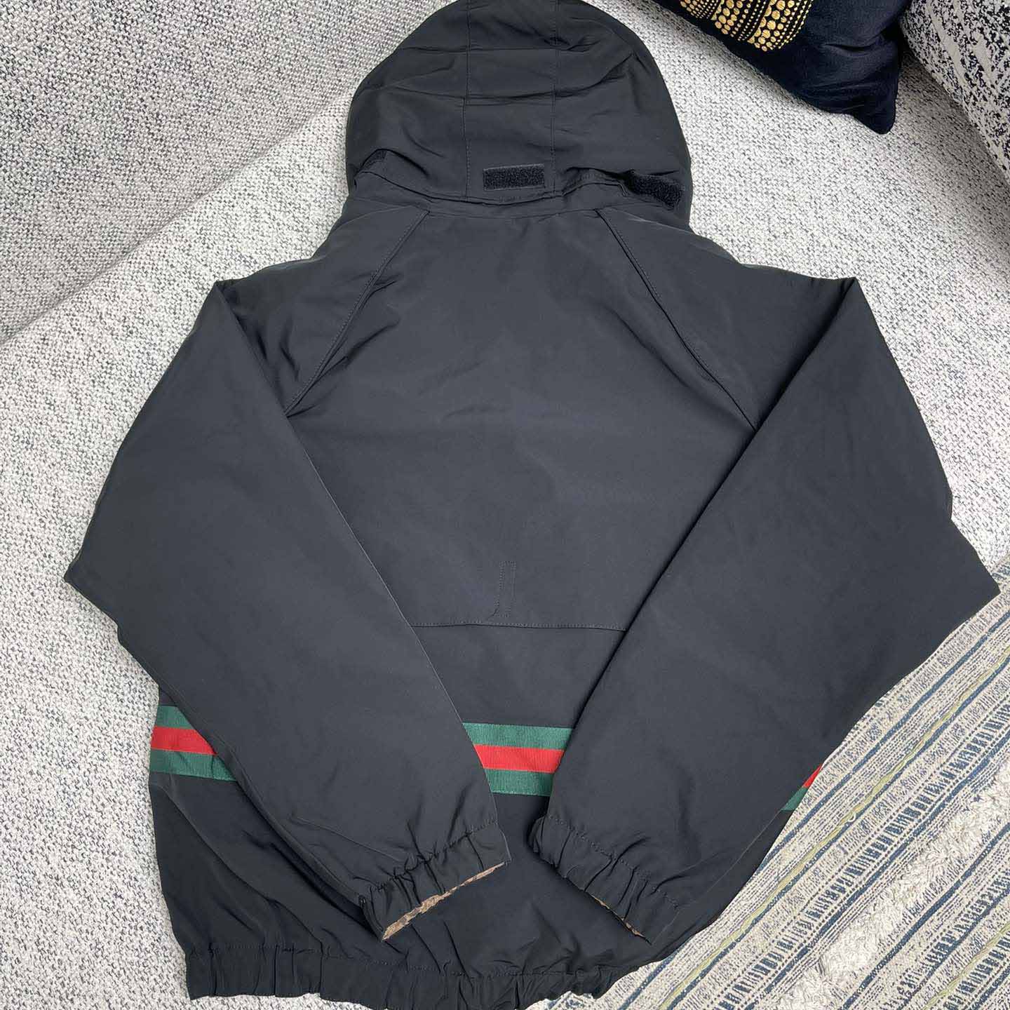 Gucci Reversible Monogrammed Shell Hooded Jacket - EUR FASHION