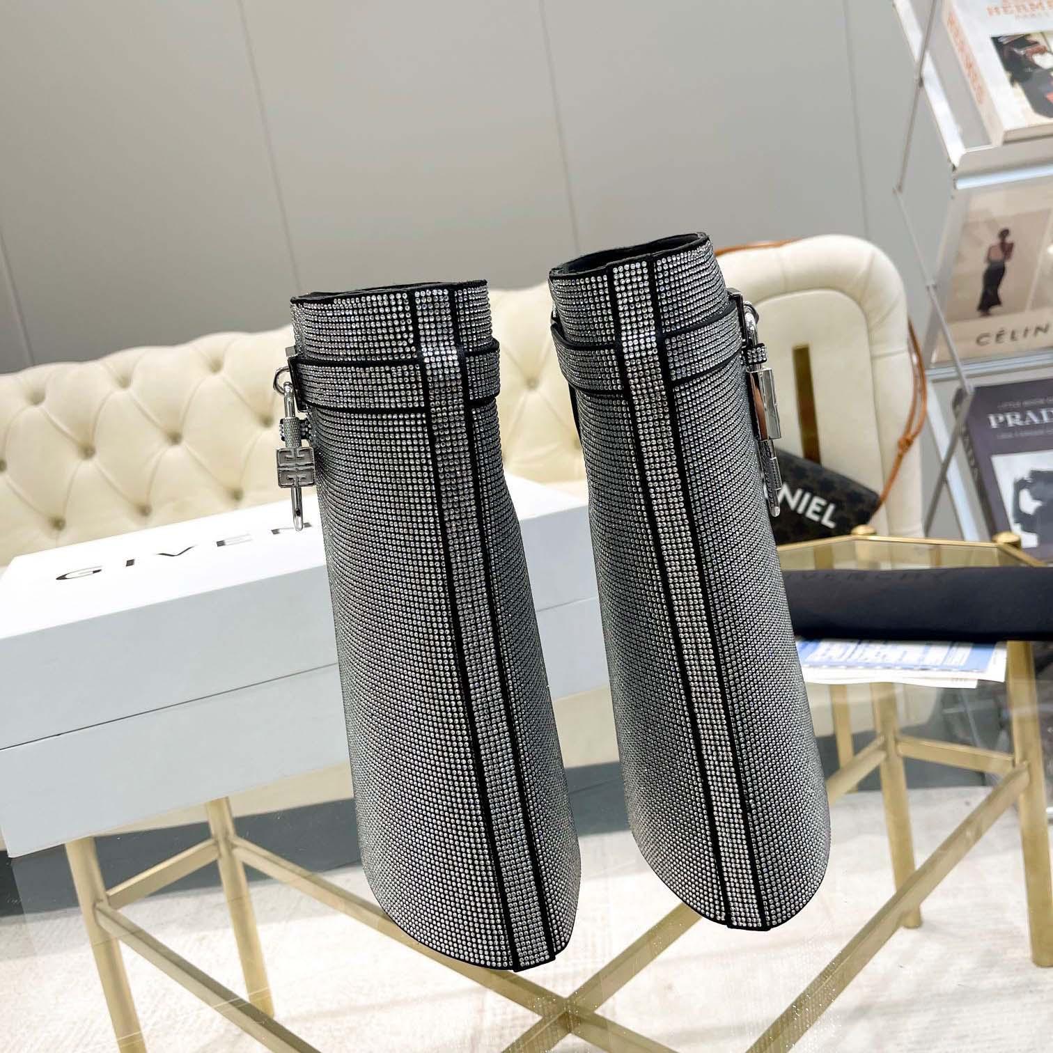 Givenchy Shark Lock Leather Knee-high Boots - EUR FASHION