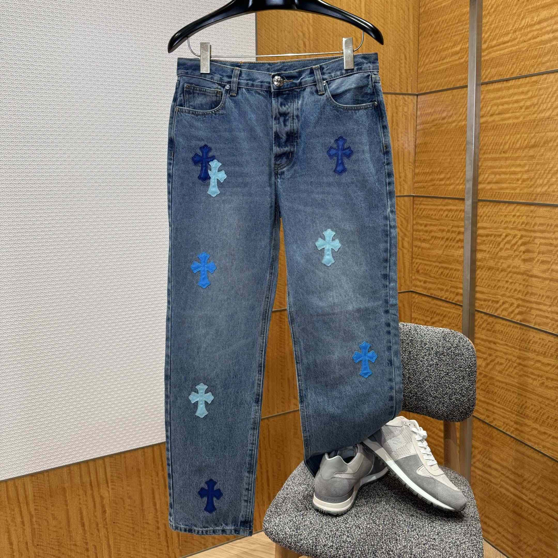  - EUR FASHION
