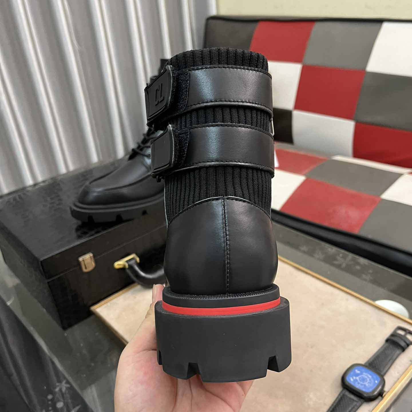 Christian Louboutin Our Flight Flat Derby Boot - EUR FASHION