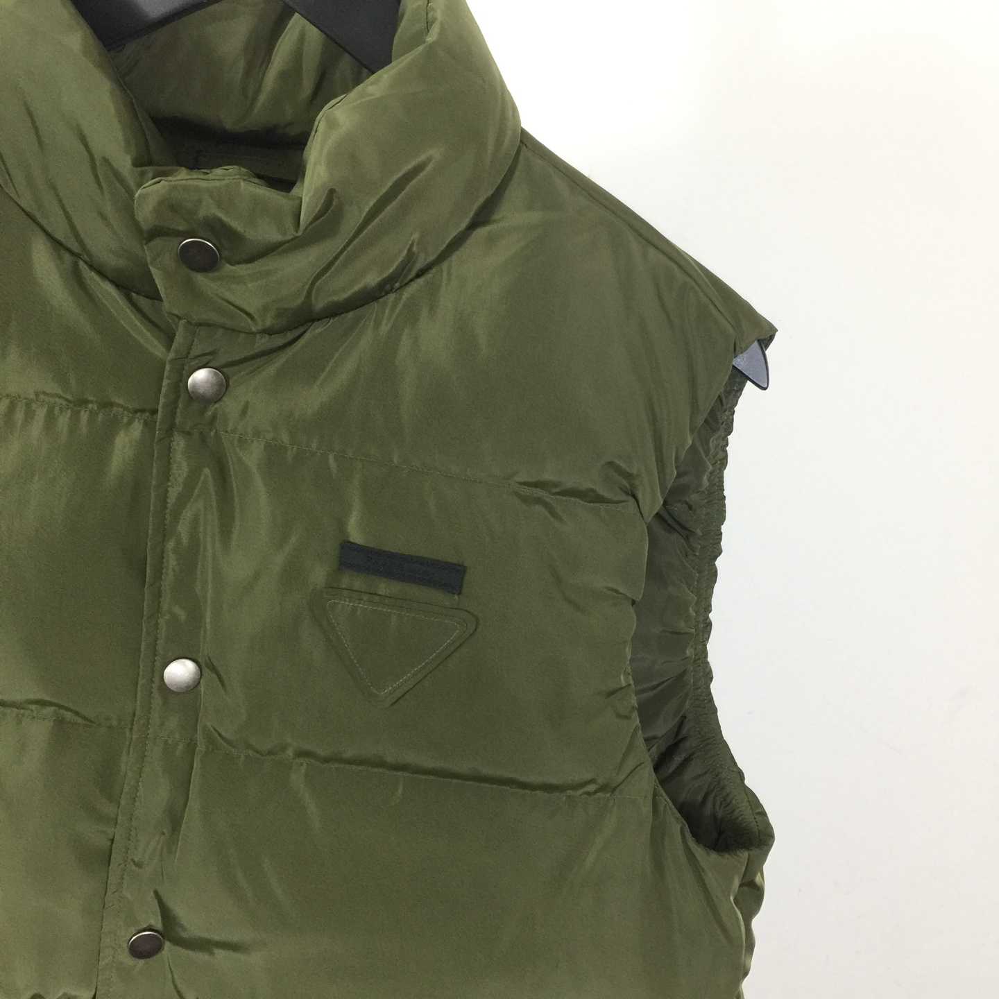 Prada Re-Nylon Puffer Vest - EUR FASHION