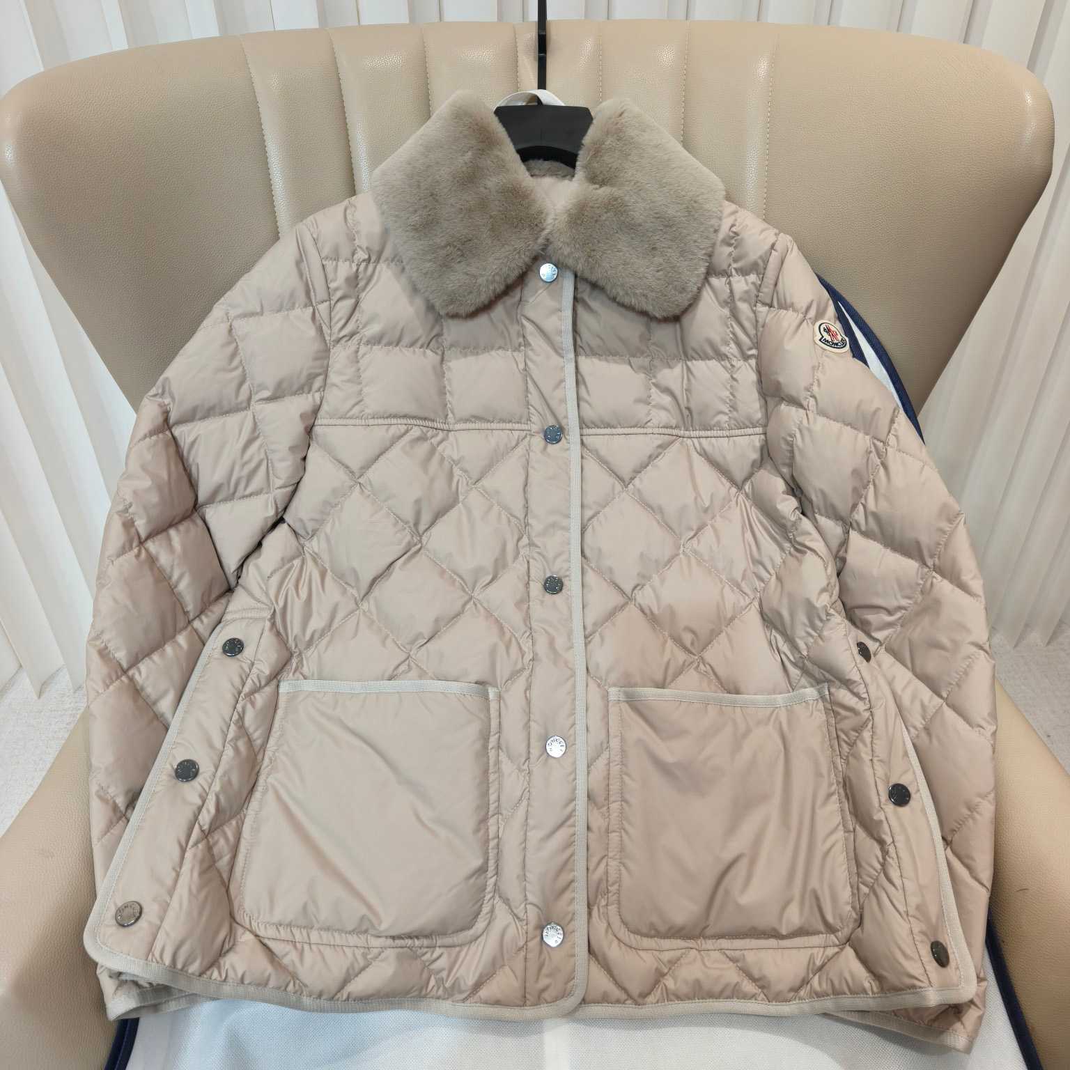 Moncler Cygne Faux Fur-Trimmed Short Down Jacket - EUR FASHION