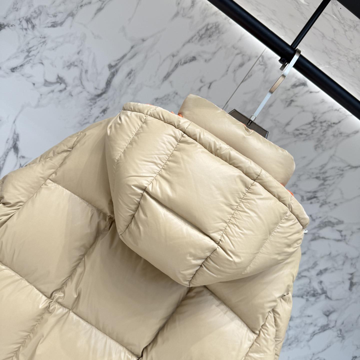 Moncler Parana Hooded Short Down Jacket   - EUR FASHION