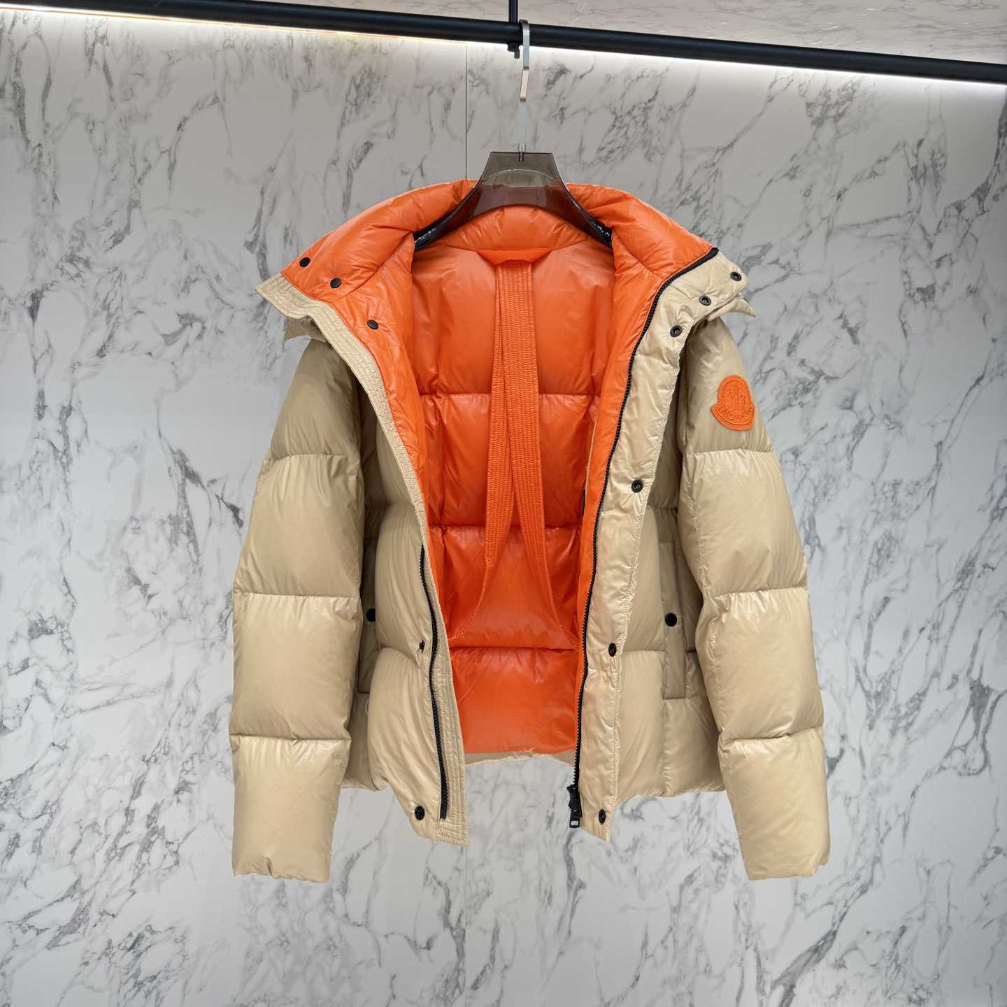 Moncler Parana Hooded Short Down Jacket   - EUR FASHION