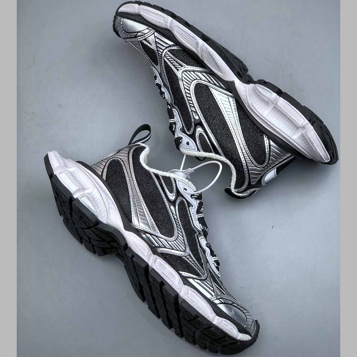 Balenciaga Phantom Sneaker “Triple White” 734731 W3XLX 1080 - EUR FASHION