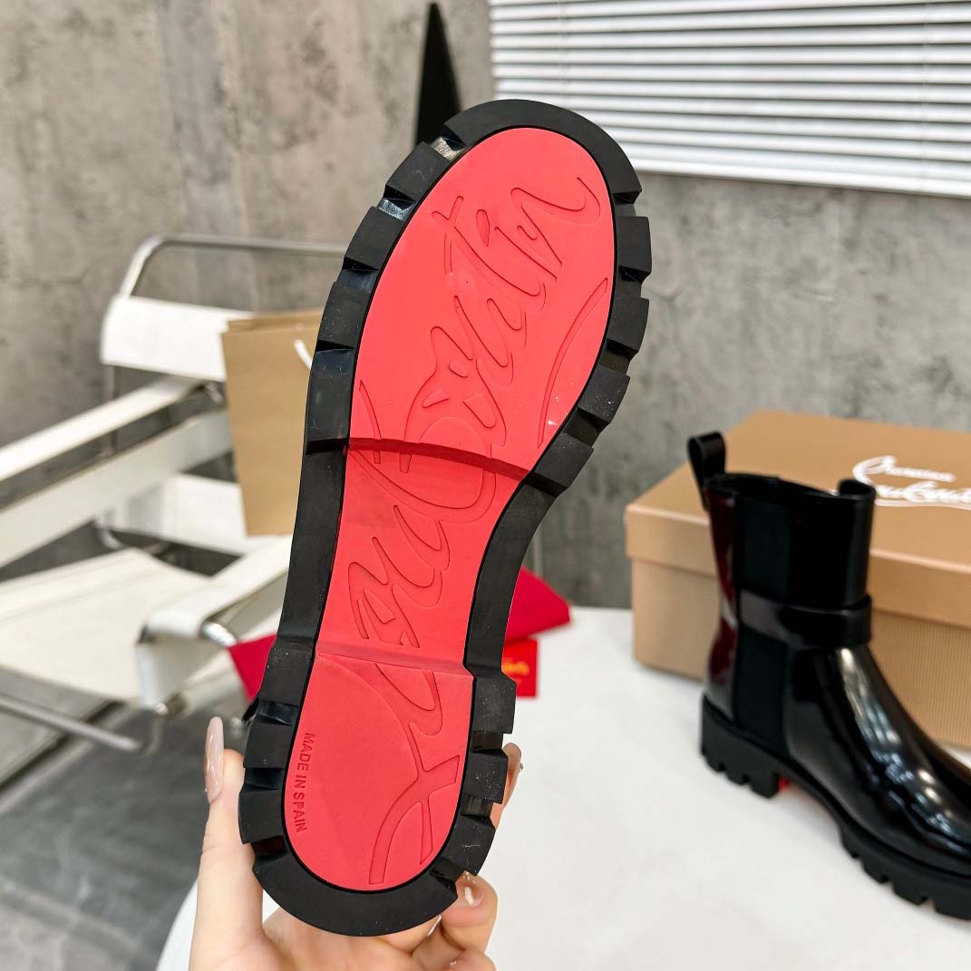 Christian Louboutin CL Chelsea Booty Lug Boots - EUR FASHION