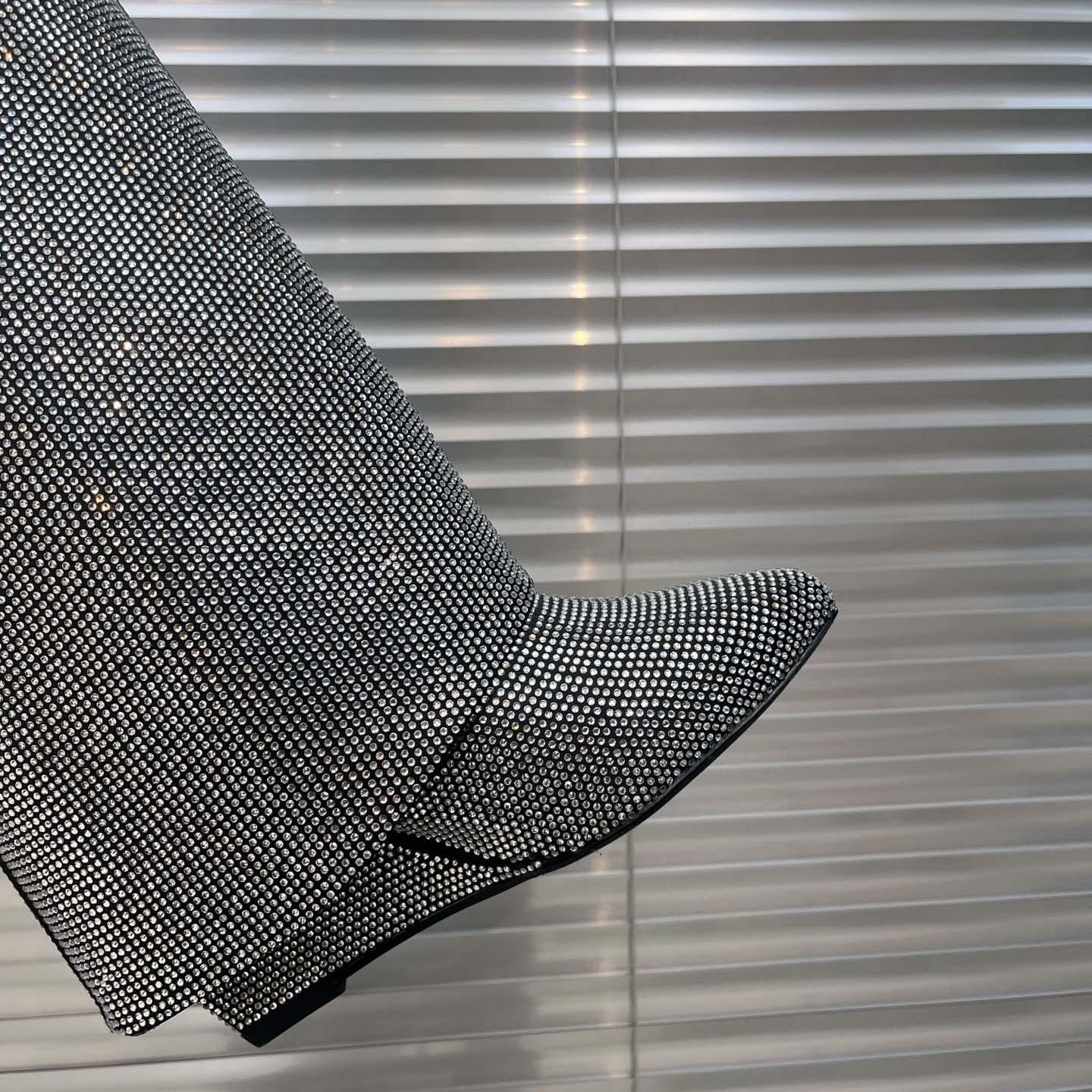 Givenchy Shark Lock Leather Knee-high Boots - EUR FASHION