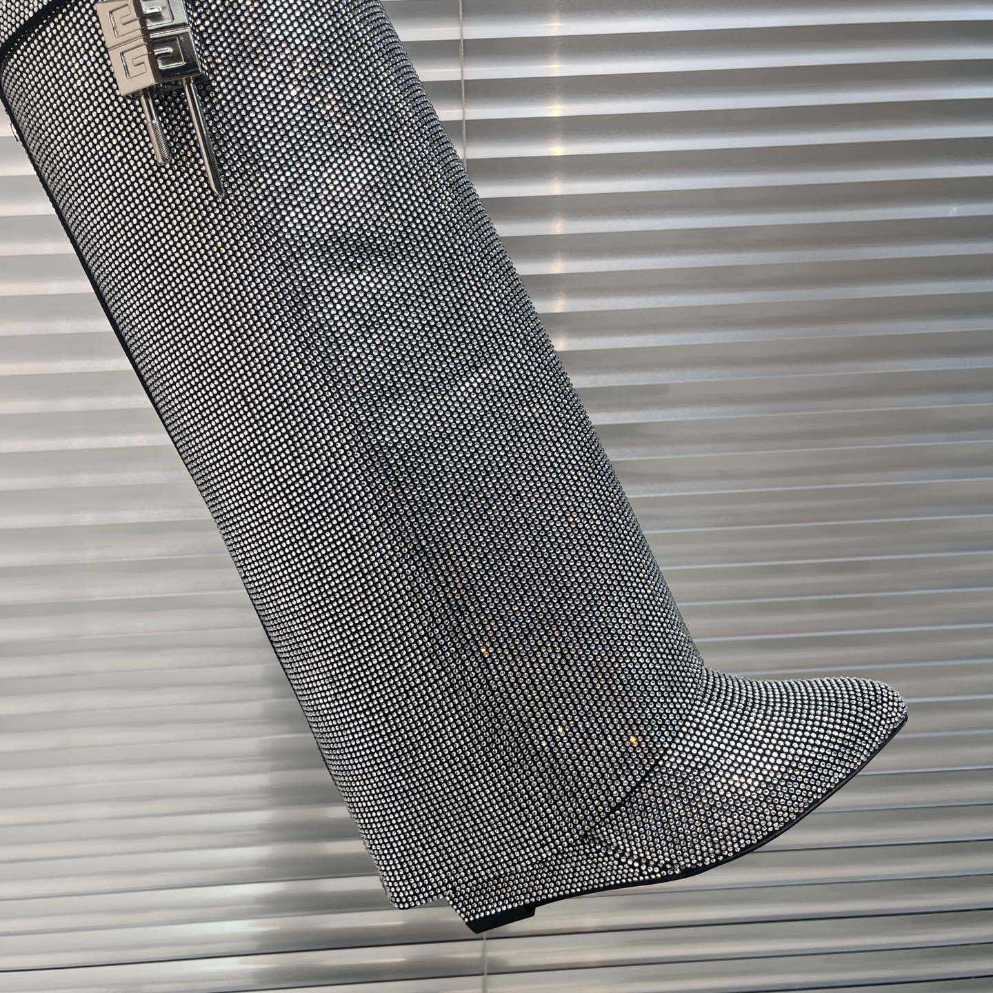 Givenchy Shark Lock Leather Knee-high Boots - EUR FASHION