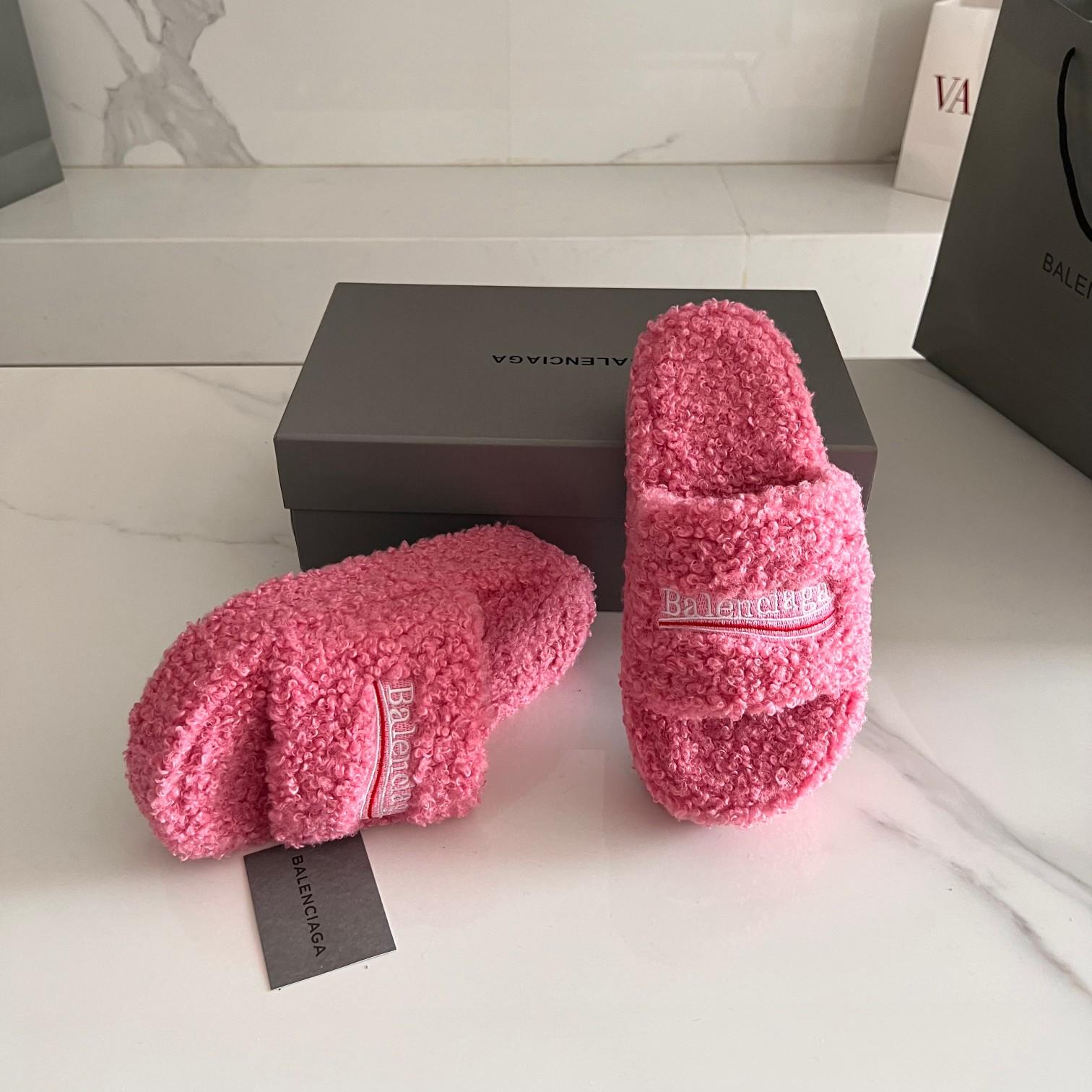 Balenciaga Furry Slide Sandals - EUR FASHION