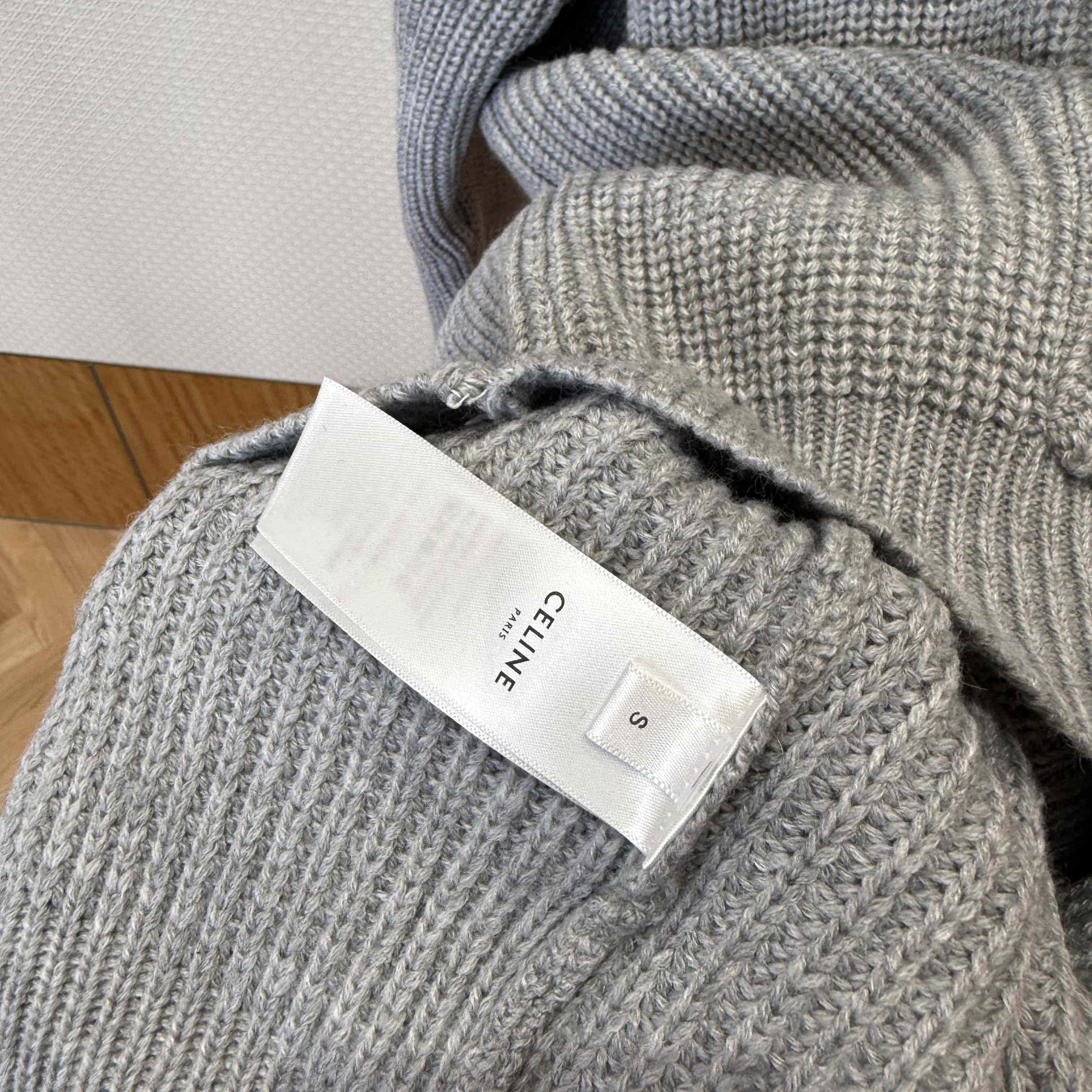 Celine Hooded Sweater In Ribbed Wool - EUR FASHION