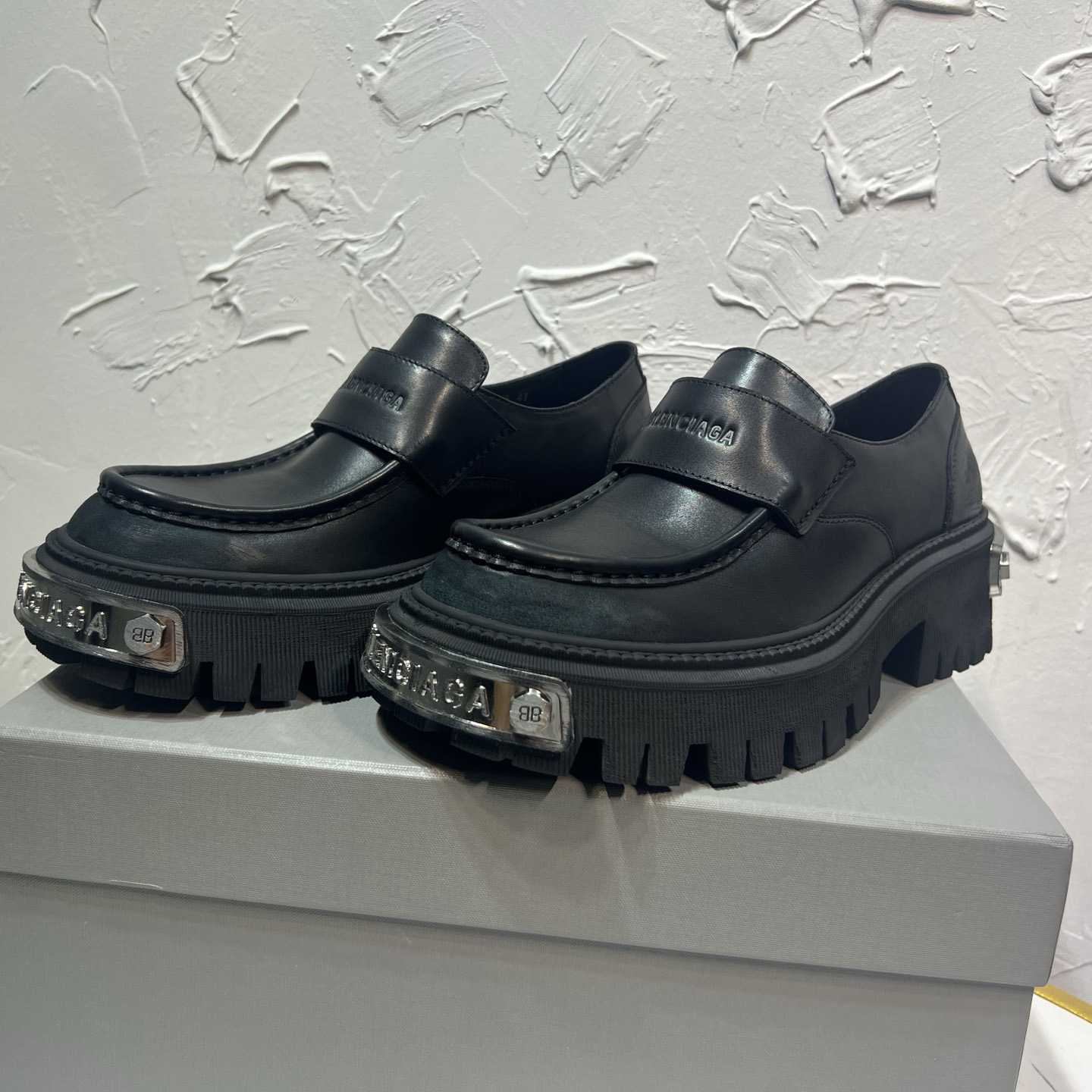 Balenciaga Tractor Loafer In Black - EUR FASHION