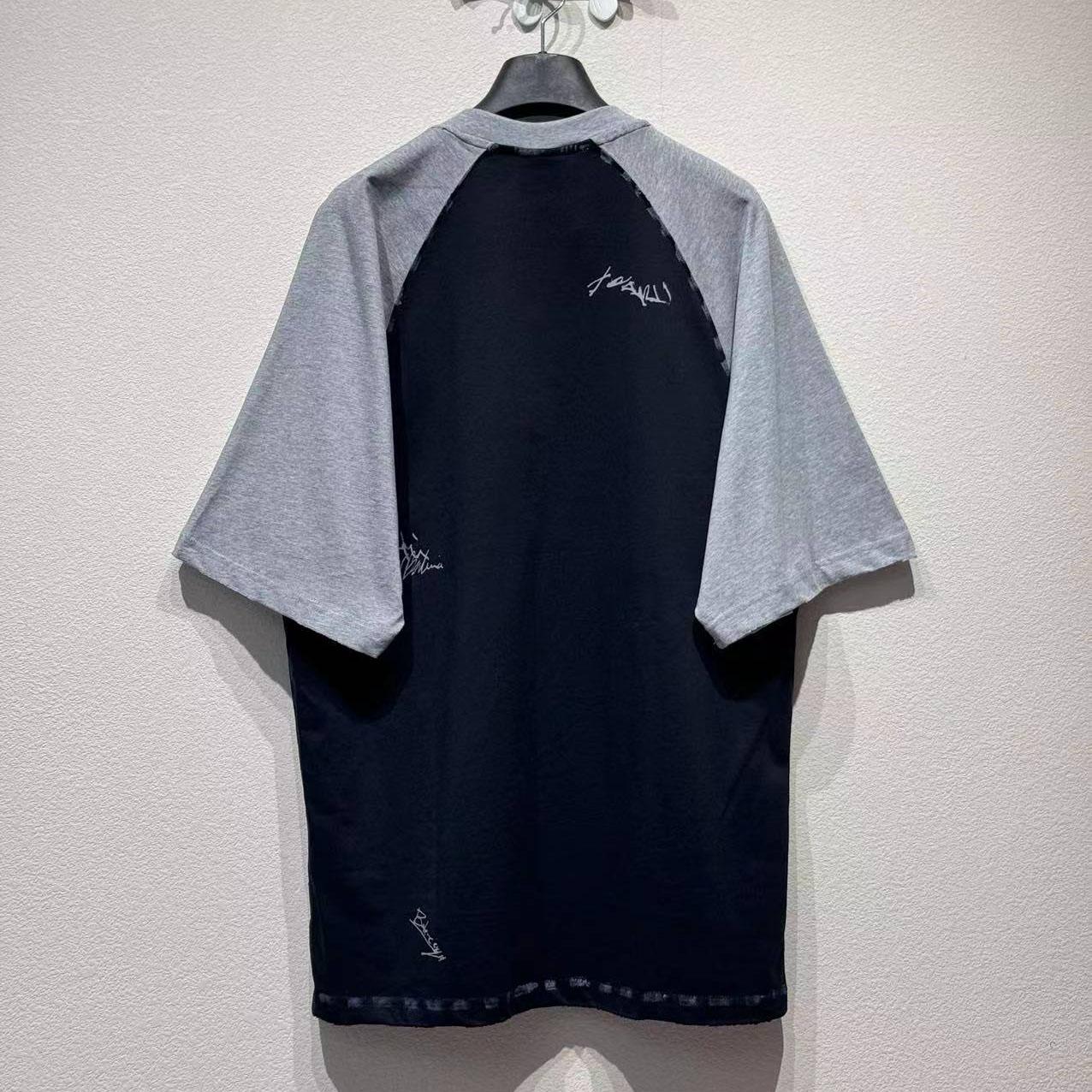 Balenciaga Banana Raglan Oversized T-Shirt In Faded Black Dry Jersey - EUR FASHION
