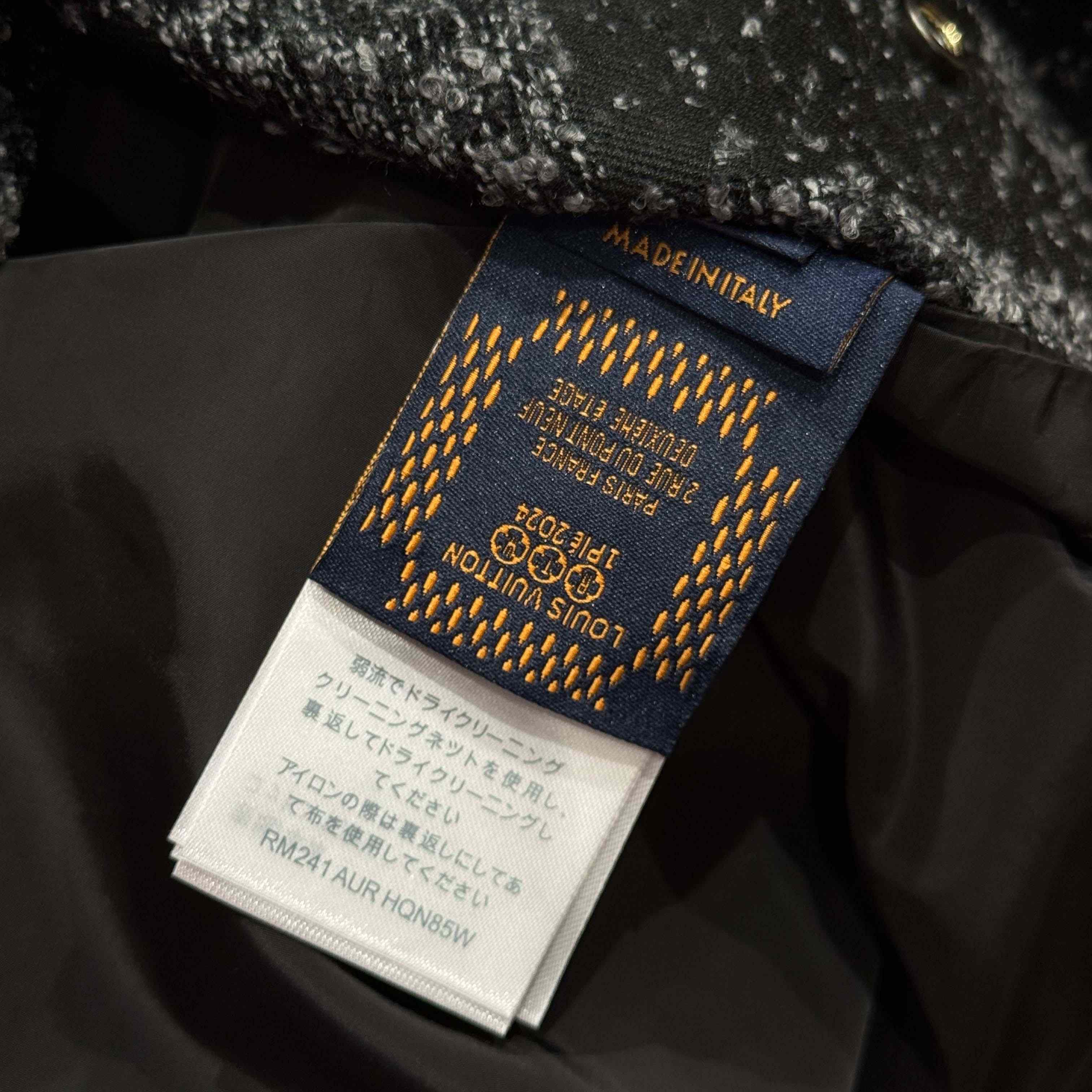 Louis Vuitton Mix Leather Varsity Blouson   1AHBV6 - EUR FASHION