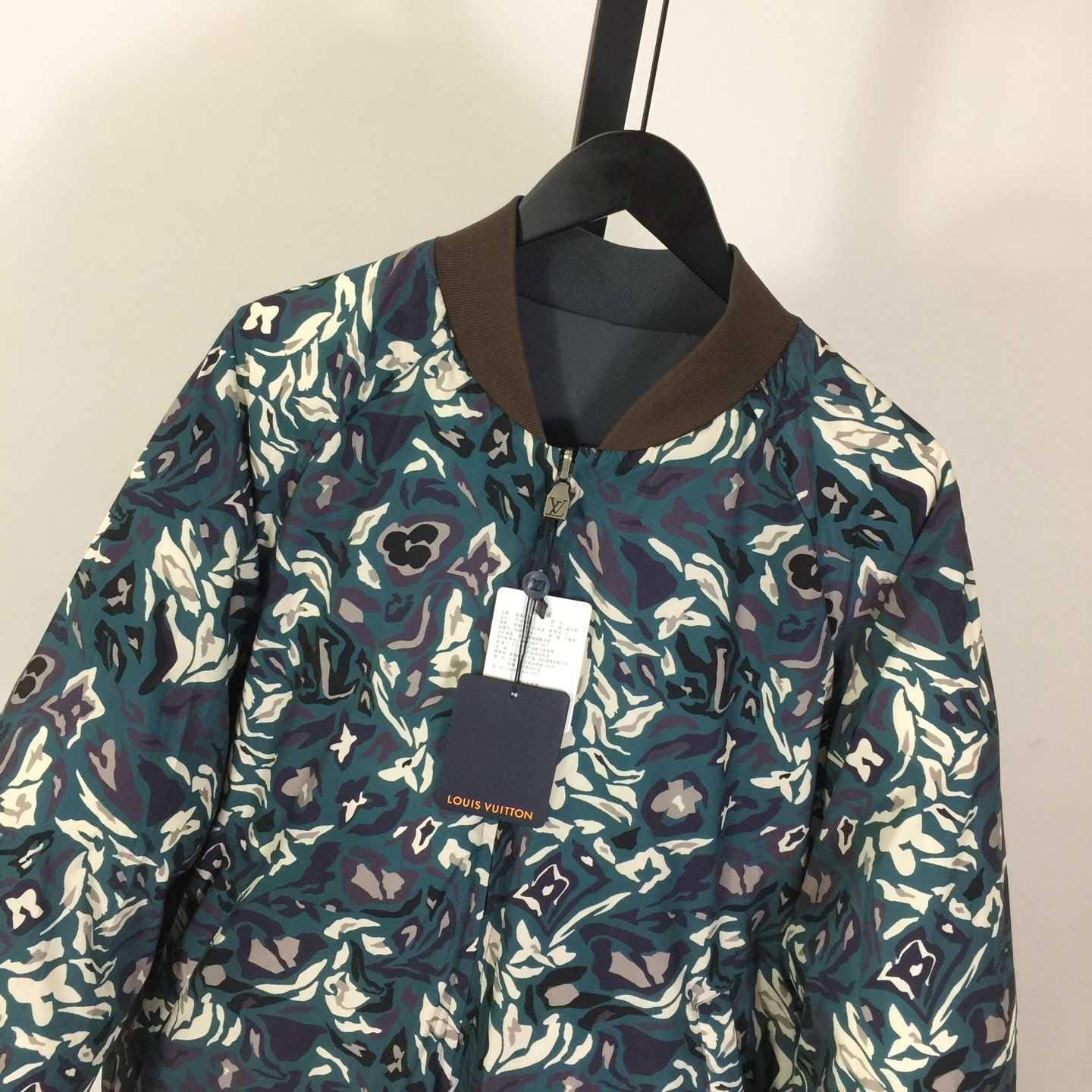 Louis Vuitton Reversible Puffer Jacket   1AILOE - EUR FASHION