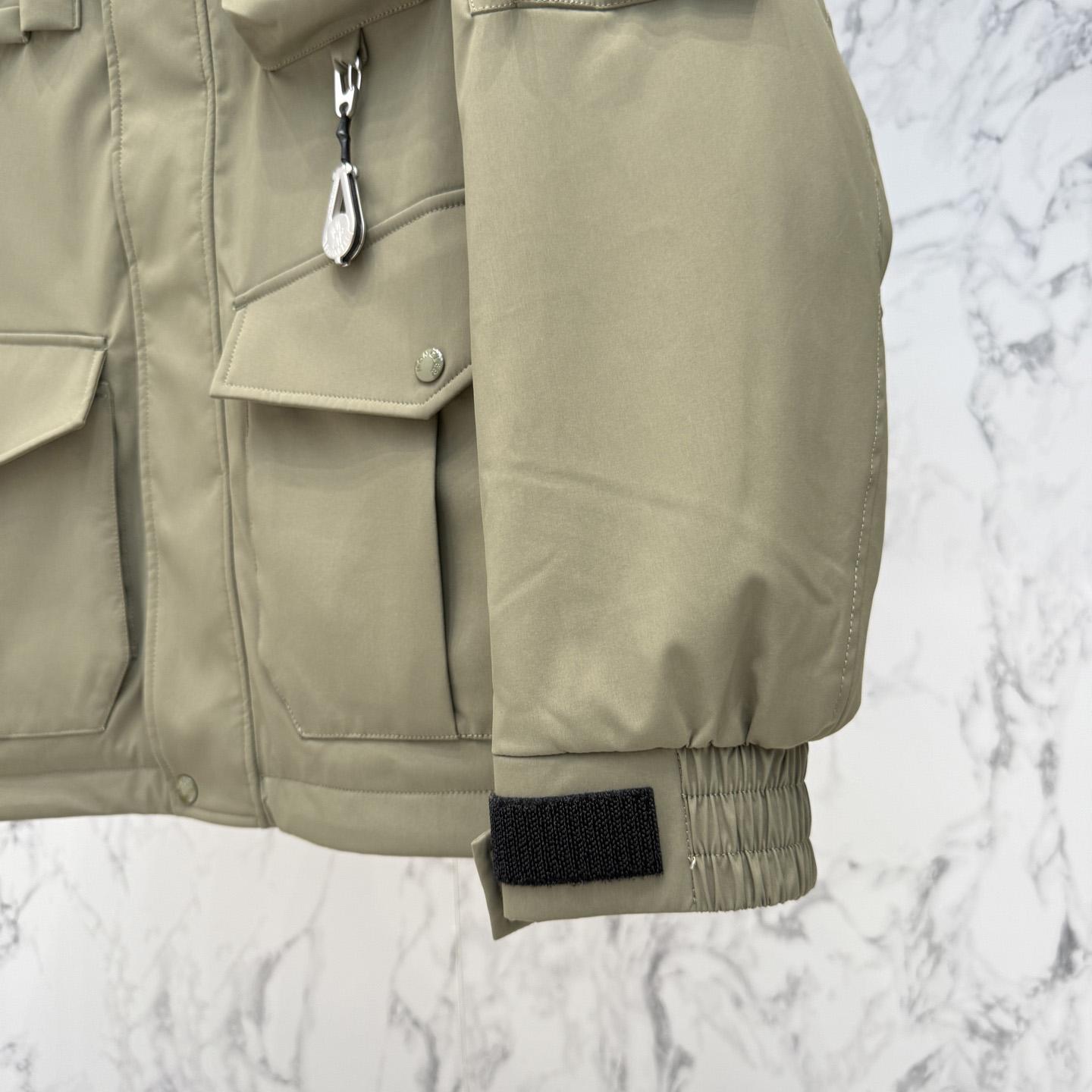 Moncler Jacket - EUR FASHION
