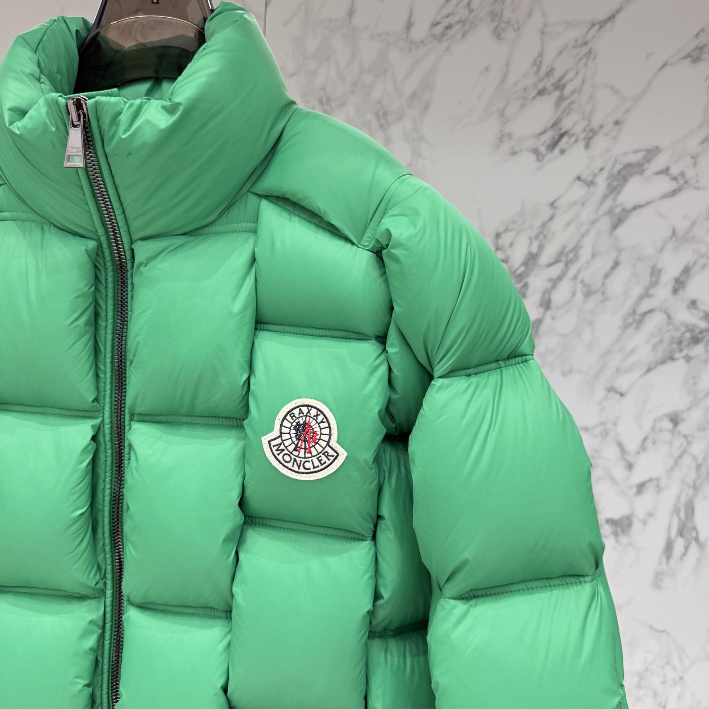 Moncler Short Down Jacket - EUR FASHION