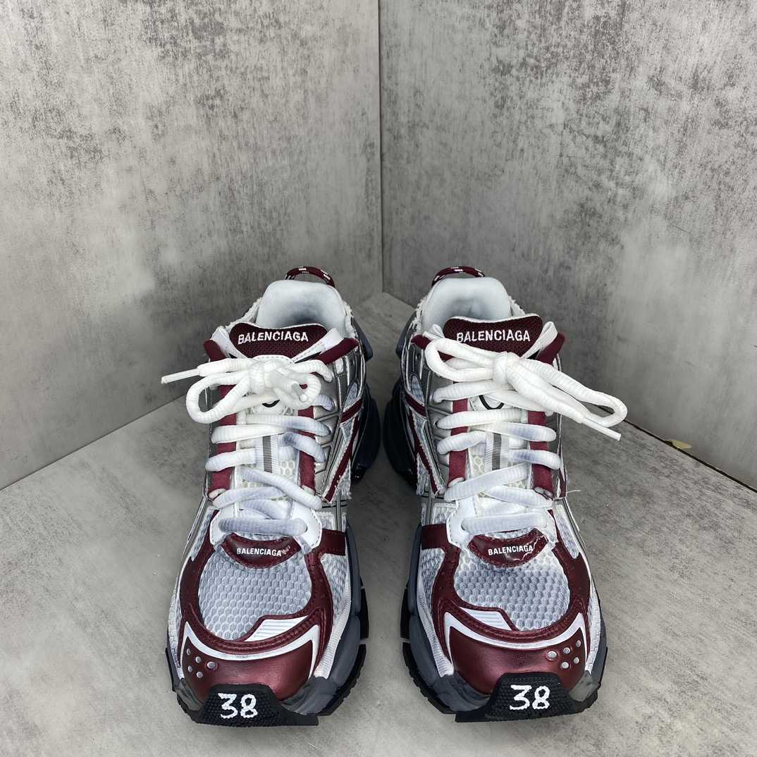 Balenciaga Runner Sneakers - EUR FASHION