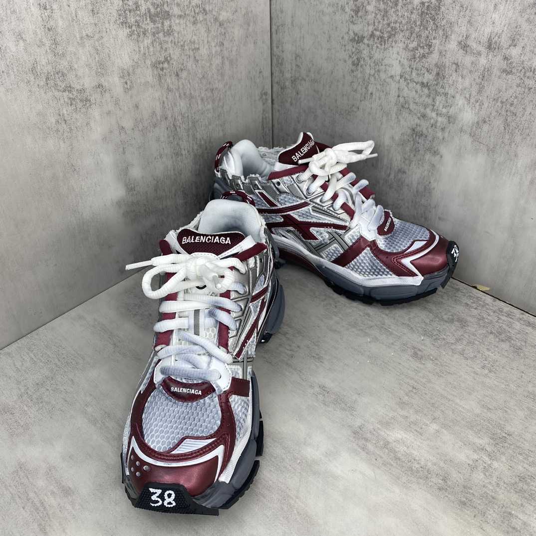 Balenciaga Runner Sneakers - EUR FASHION