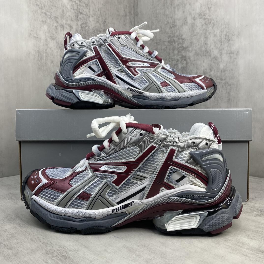 Balenciaga Runner Sneakers - EUR FASHION