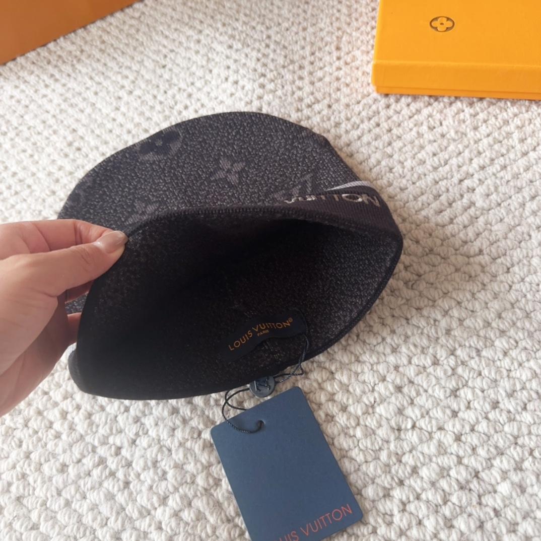 Louis Vuitton Beanie    - EUR FASHION