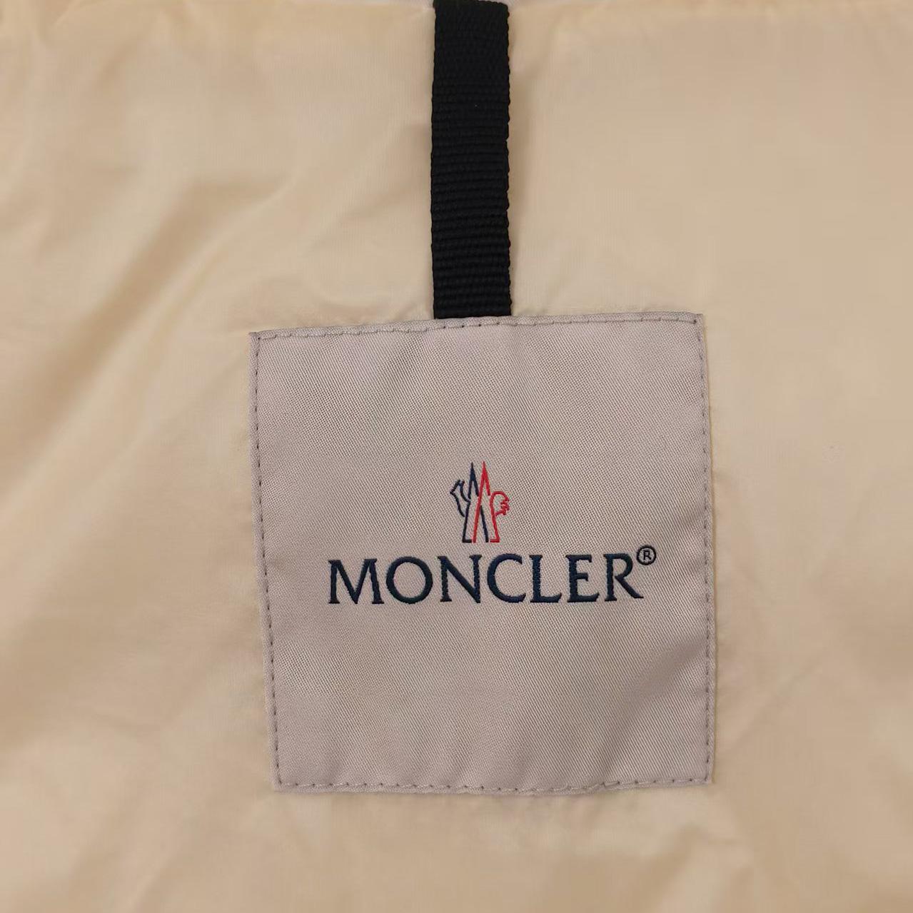 Moncler Bessettes Short Down Jacket - EUR FASHION