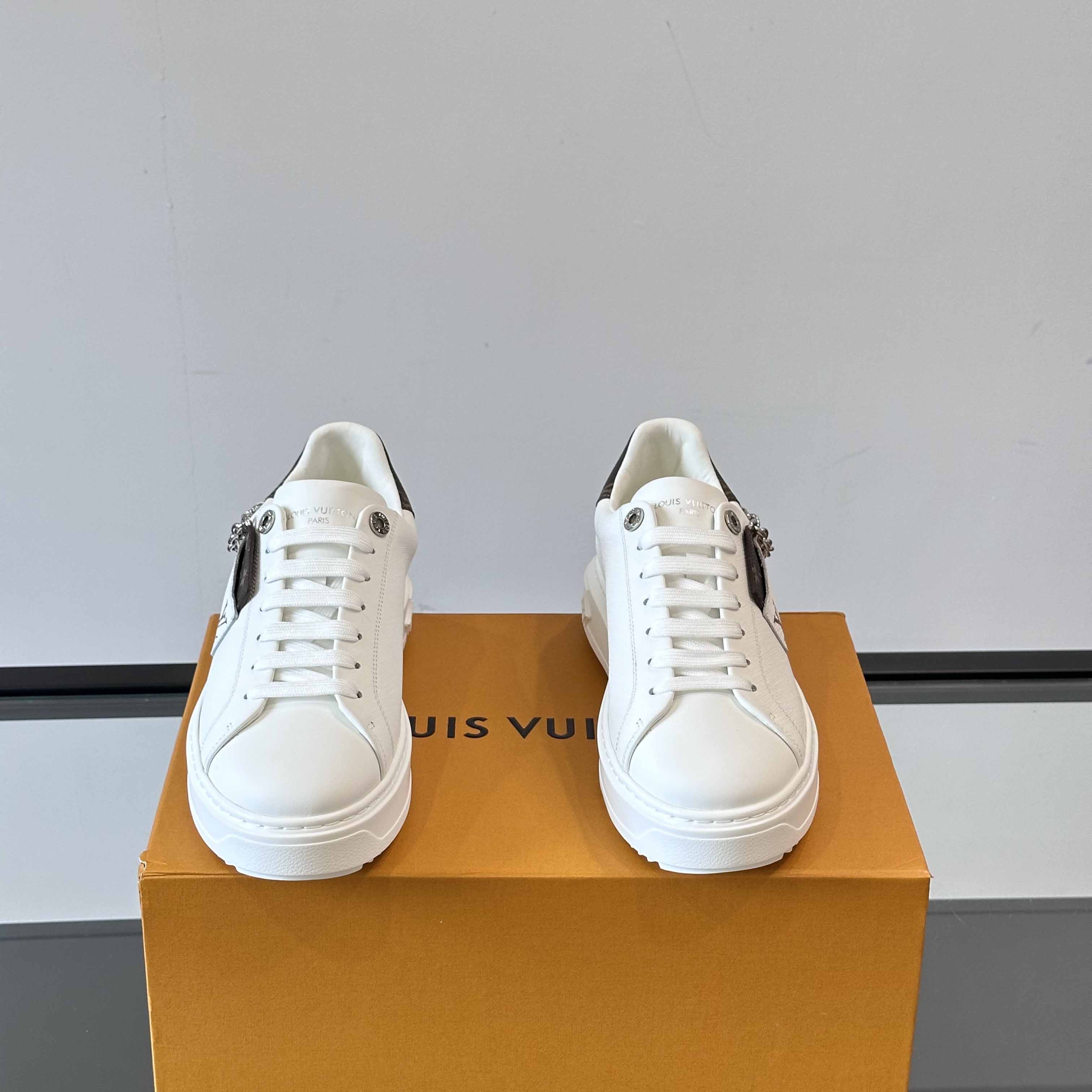 Louis Vuitton Time Out Sneaker   1AHOG0 - EUR FASHION