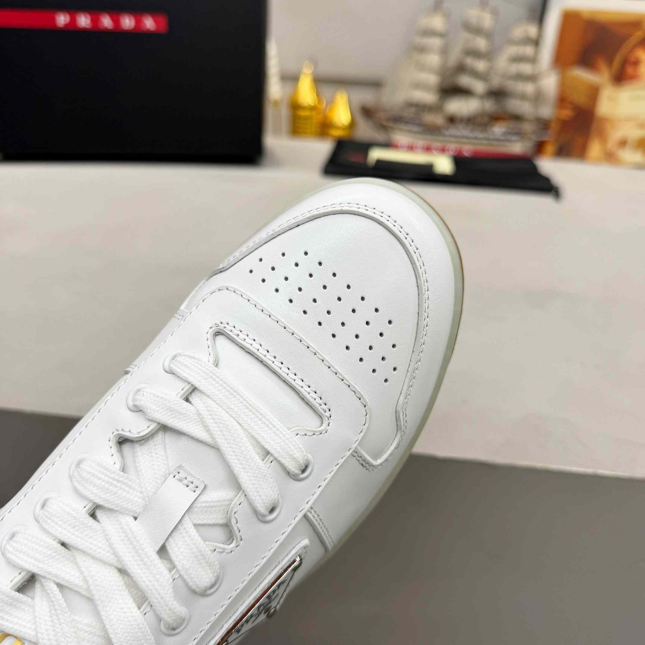 Prada Downtown Sneakers - EUR FASHION
