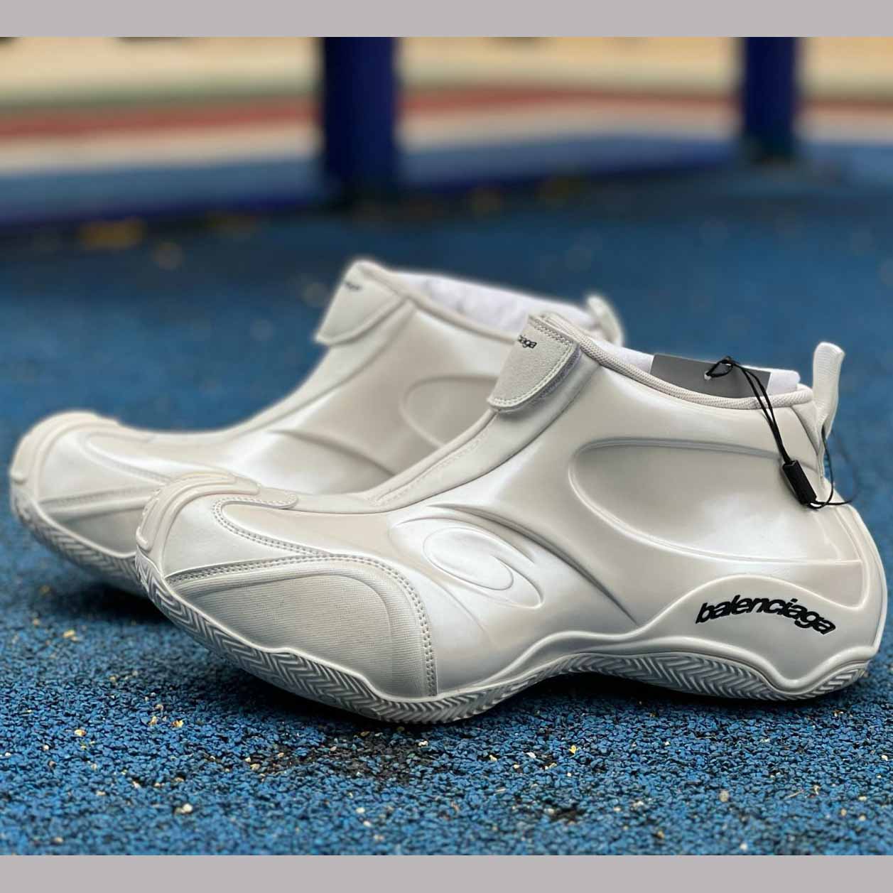 Balenciaga Basketball Sneaker In White  - EUR FASHION