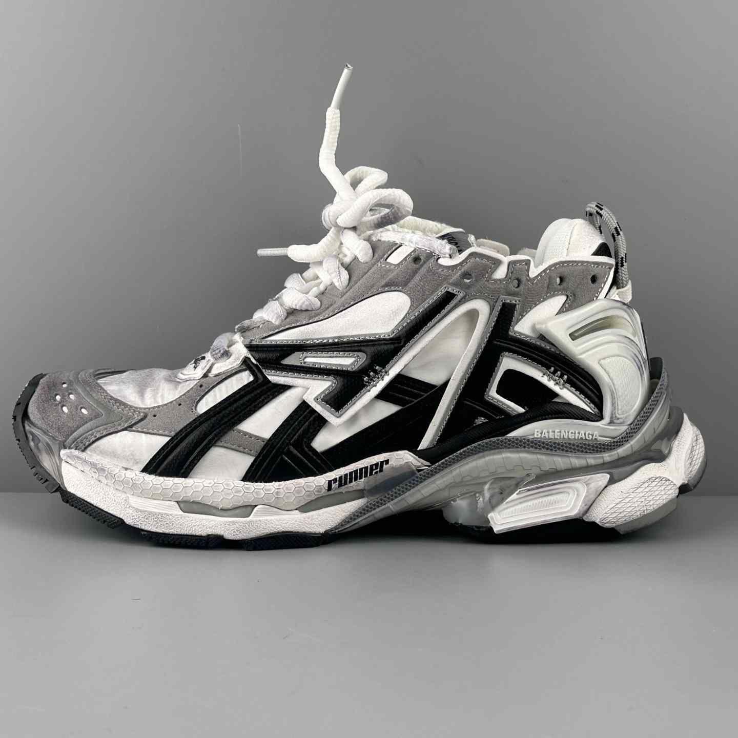 Balenciaga Runner Sneaker In Grey, White And Black - EUR FASHION