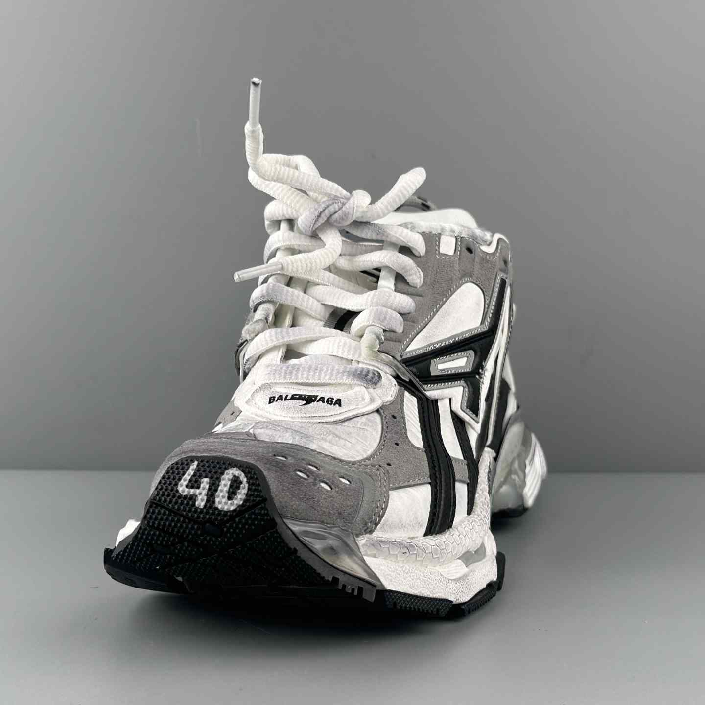 Balenciaga Runner Sneaker In Grey, White And Black - EUR FASHION