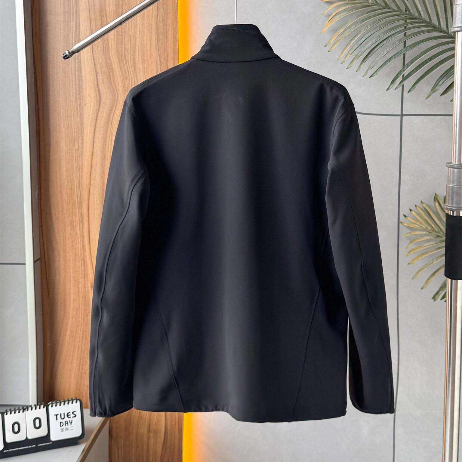 Arc'teryx Jacket - EUR FASHION